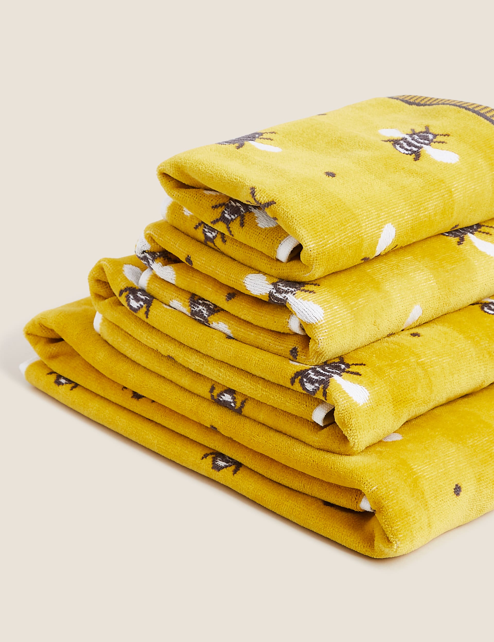 M&S Collection Pure Cotton Repeat Bee Towel - HAND - Ochre, Ochre