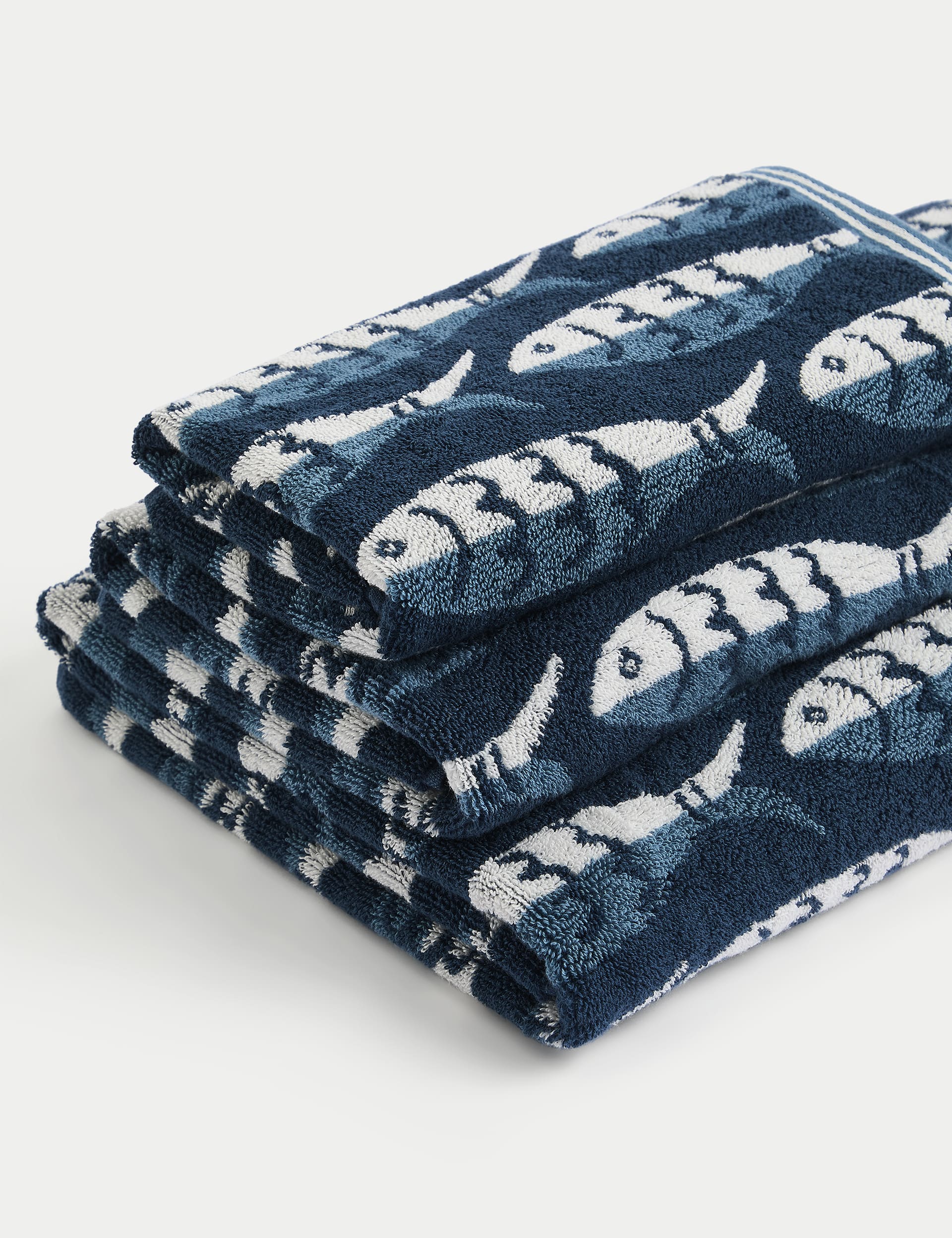 M&S Collection Pure Cotton Sardines Towel - BATH - Blue, Blue