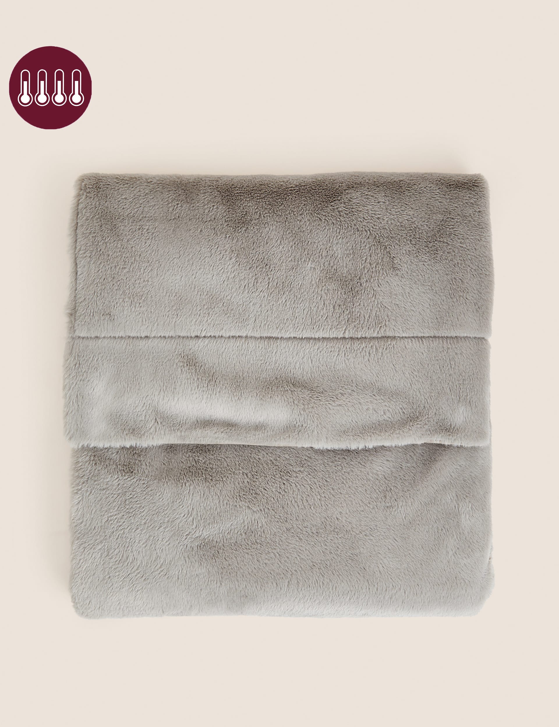 M&S Collection Supersoft Faux Fur Throw - MED - Light Grey, Light Grey,Neutral