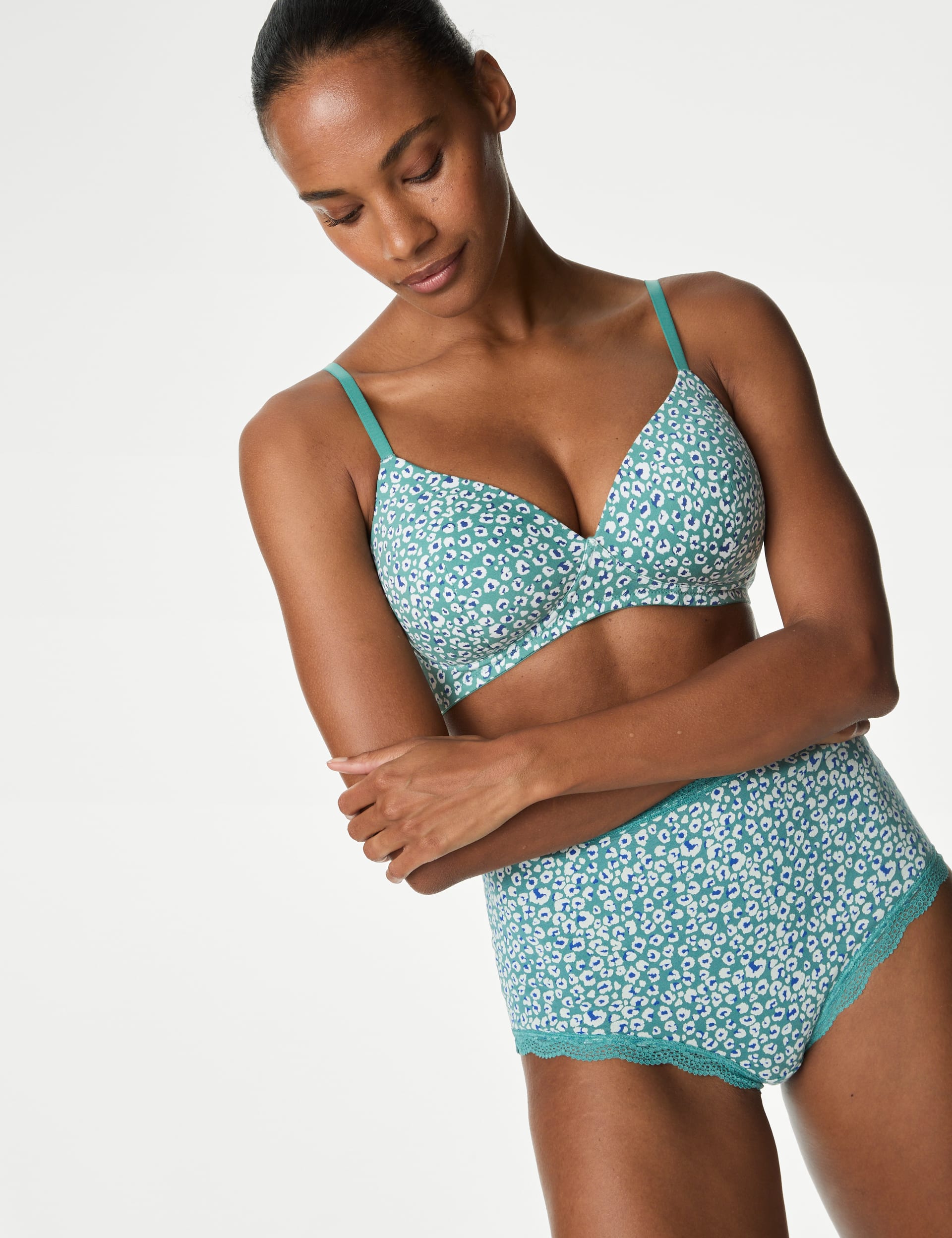 M&S Collection Women's 3pk Cotton Non Wired Full Cup T-Shirt Bra A-E - 32D - Sea Green, Sea Green