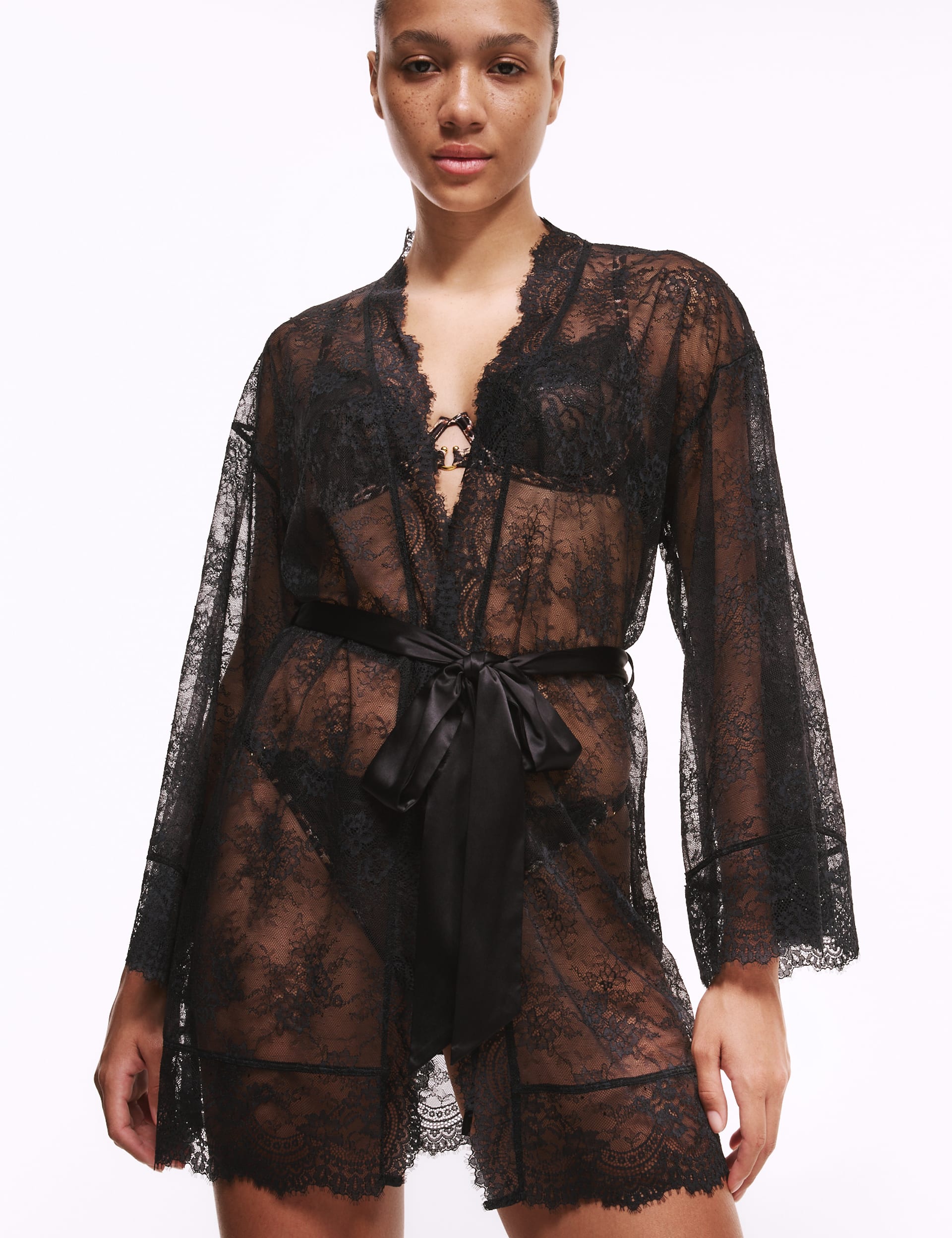 Boutique Women's Lace Robe - M - Black, Black