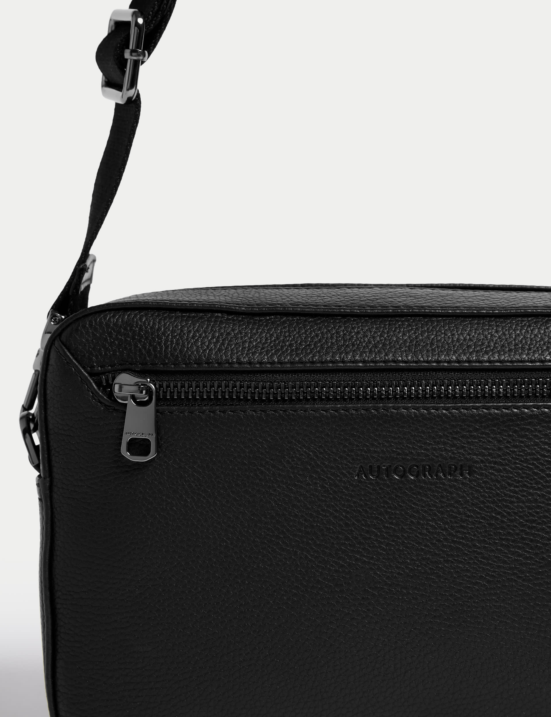 Autograph Men's Leather Pebble Grain Cross Body Bag - Black, Black