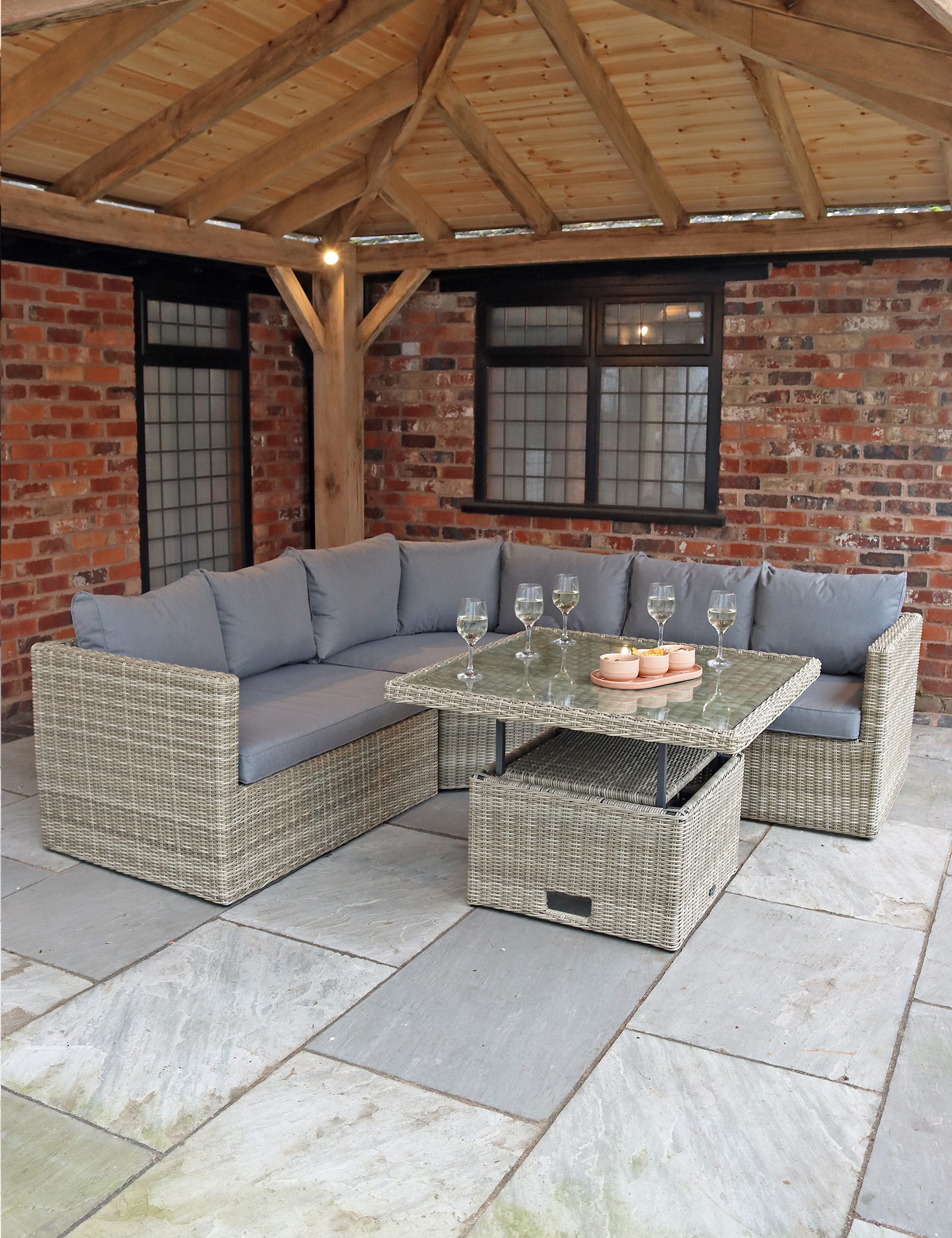 Royalcraft Wentworth 7 Seater Garden Lounge Set - Natural, Natural