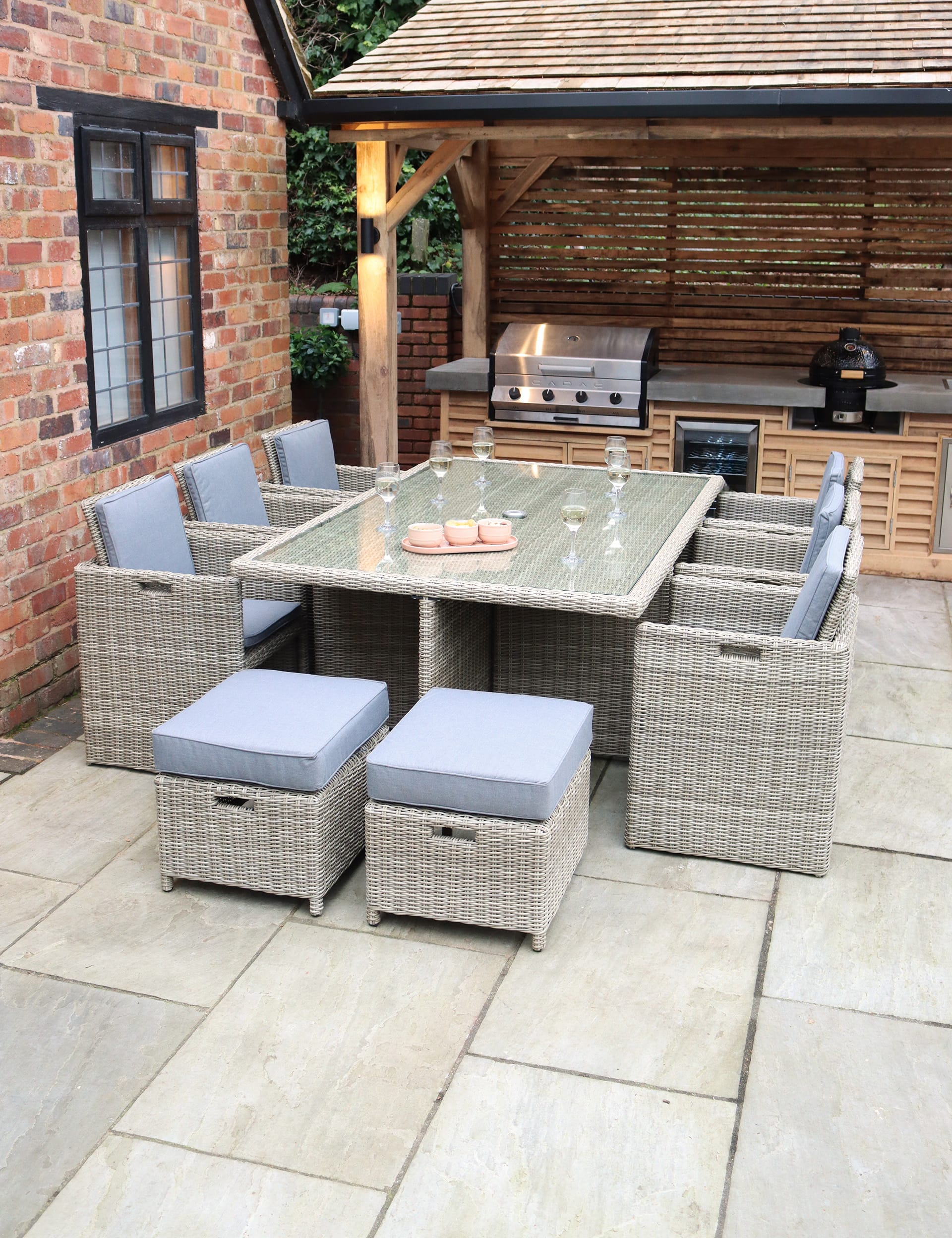 Royalcraft Wentworth Rattan 10 Seater Garden Dining Set - Natural, Natural