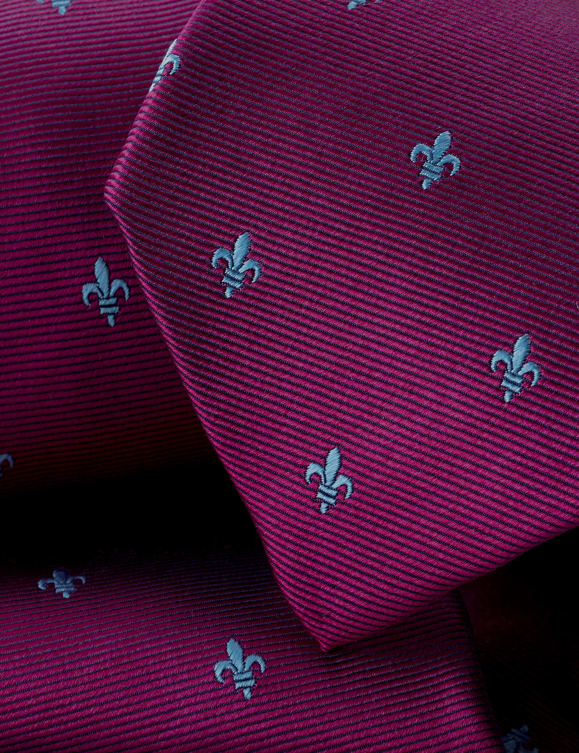 Charles Tyrwhitt Men's Pure Silk Fleur De Lys Tie - one size - Berry, Berry