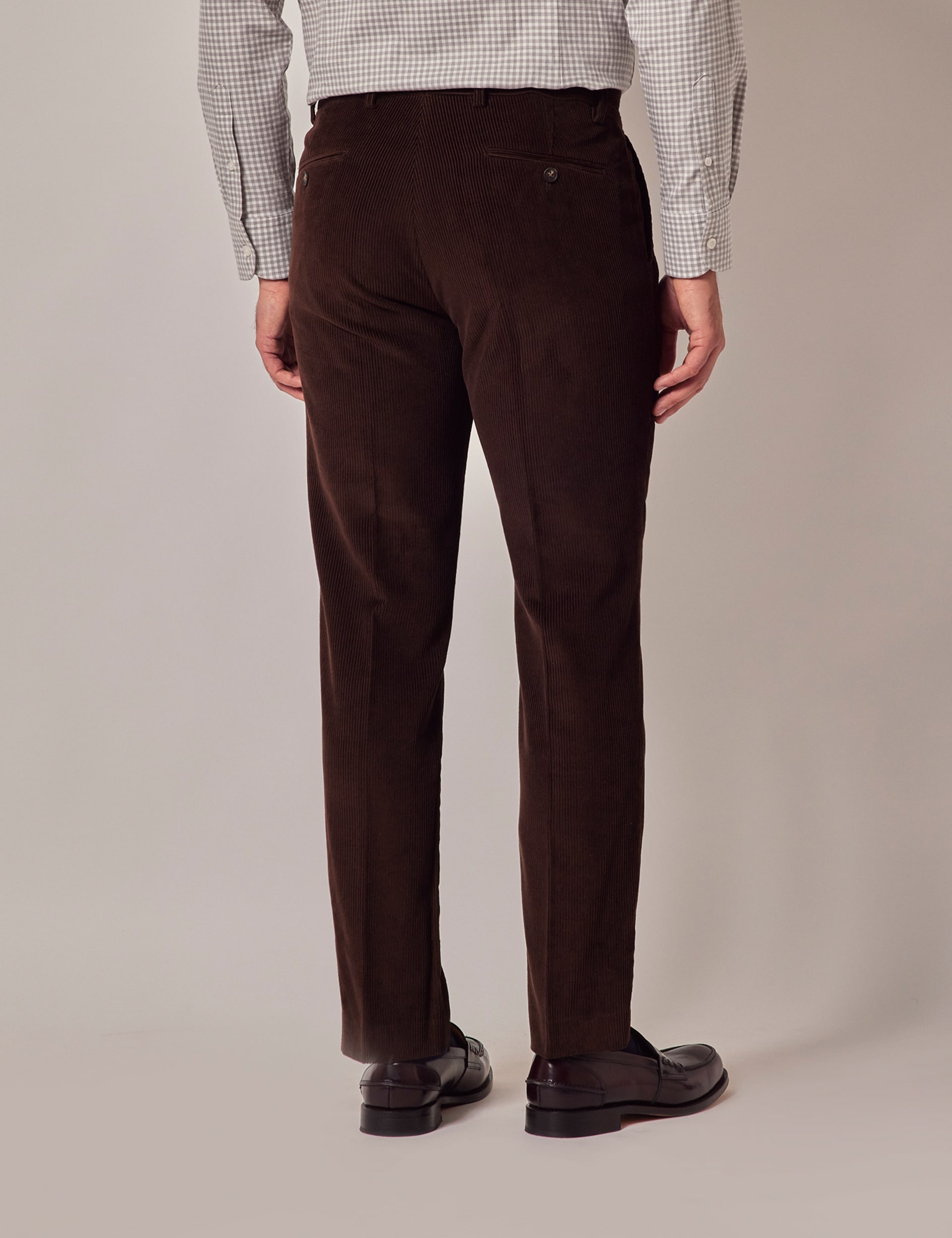 Hawes & Curtis Men's Regular Fit Corduroy Chinos - 34/33 - Dark Brown, Navy,Dark Brown,Beige