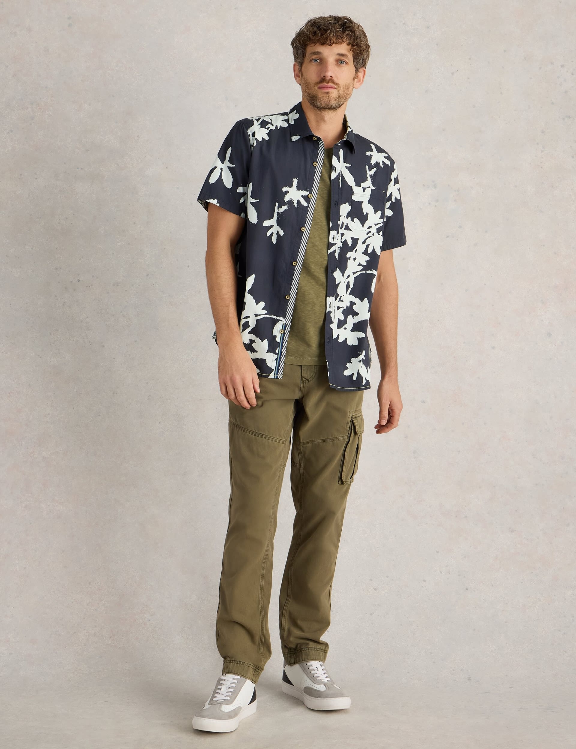 White Stuff Men's Pure Cotton Floral Print Shirt - M - Navy Mix, Navy Mix