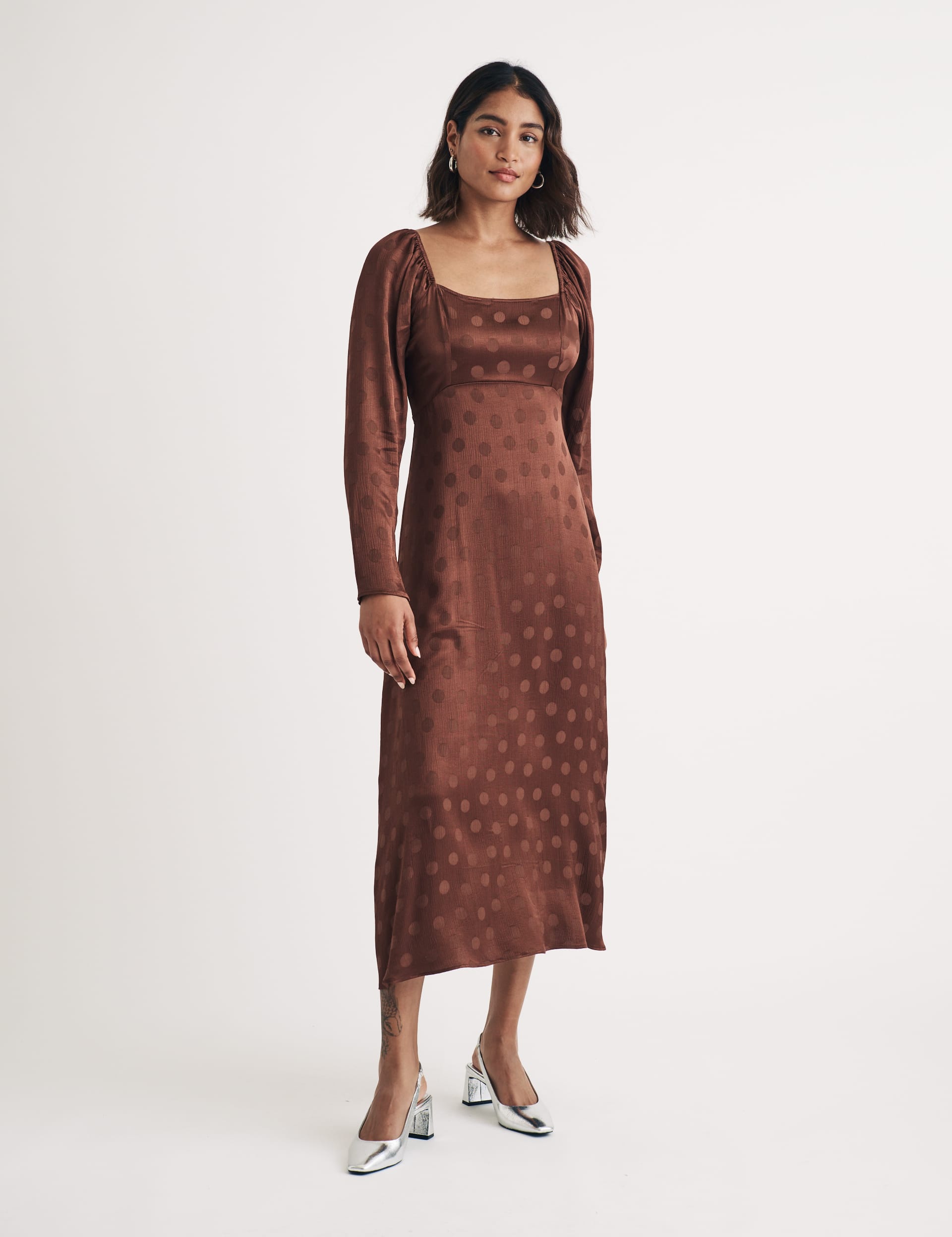 Nobody'S Child Women's Jacquard Spot Print Square Neck Midi Dress - 18 - Brown, Brown