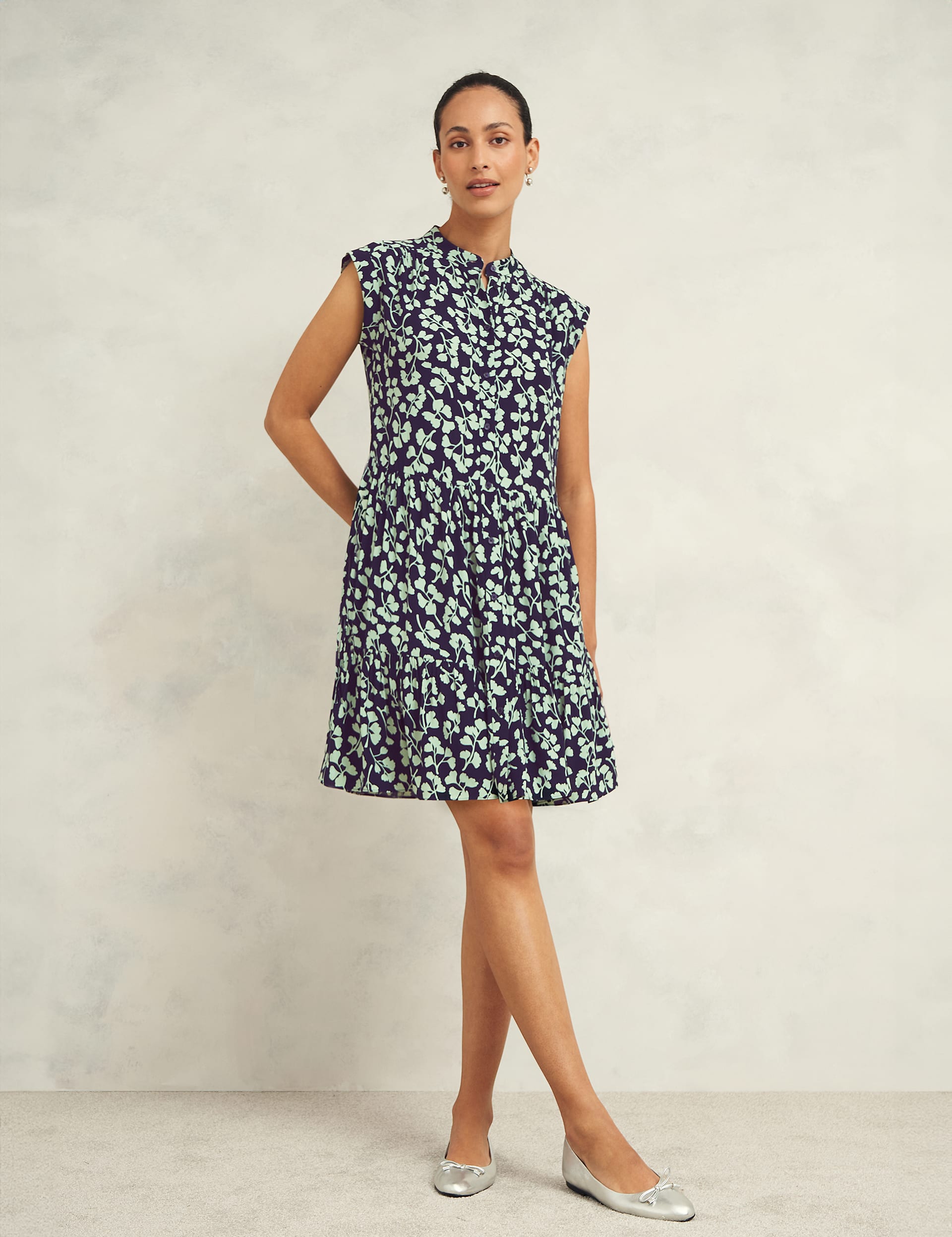 Hobbs Women's Linen Blend Floral Knee Length Shift Dress - 16 - Navy Mix, Navy Mix