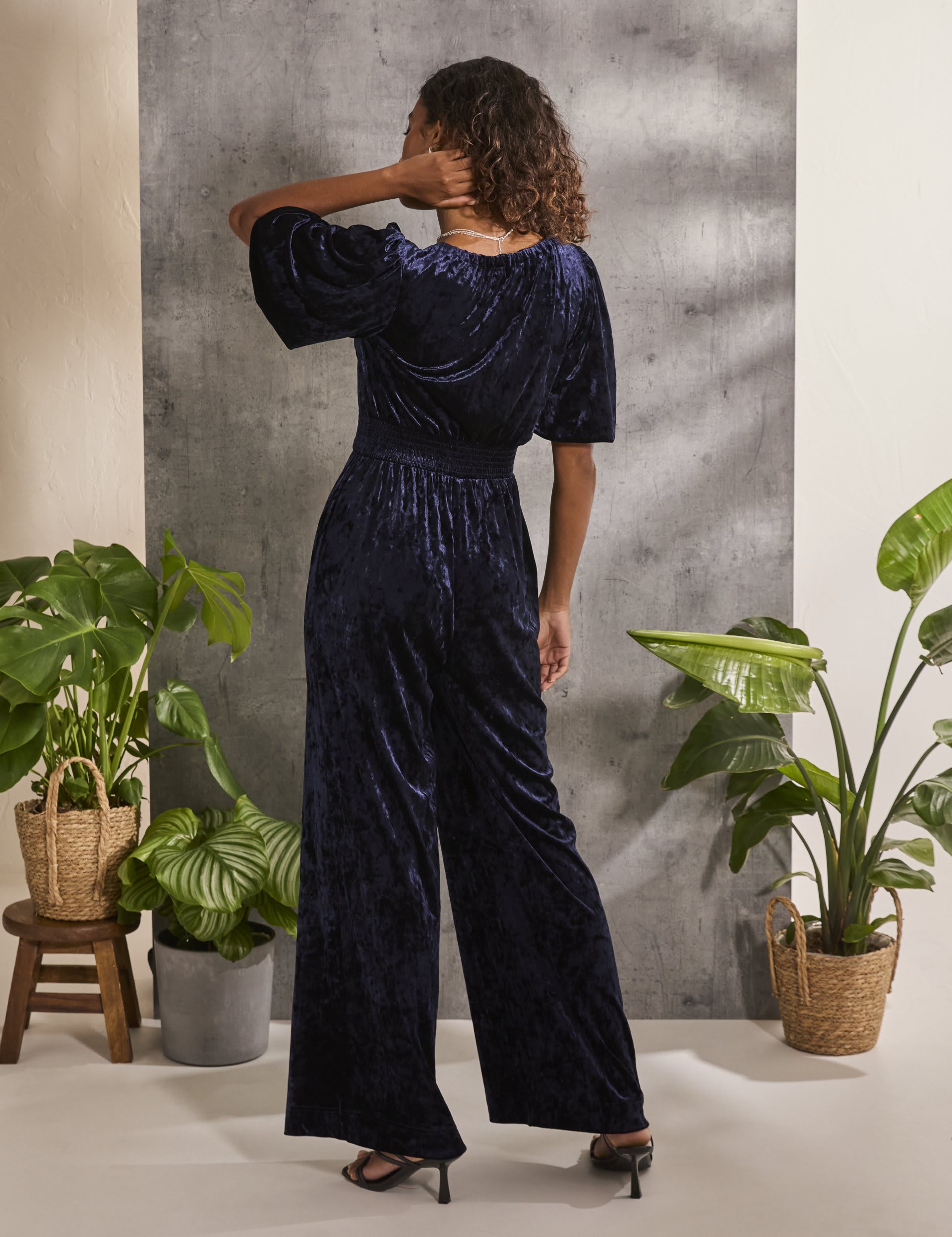 Fatface Women's Velvet Short Sleeve Wide Leg Jumpsuit - 8 - Navy, Navy