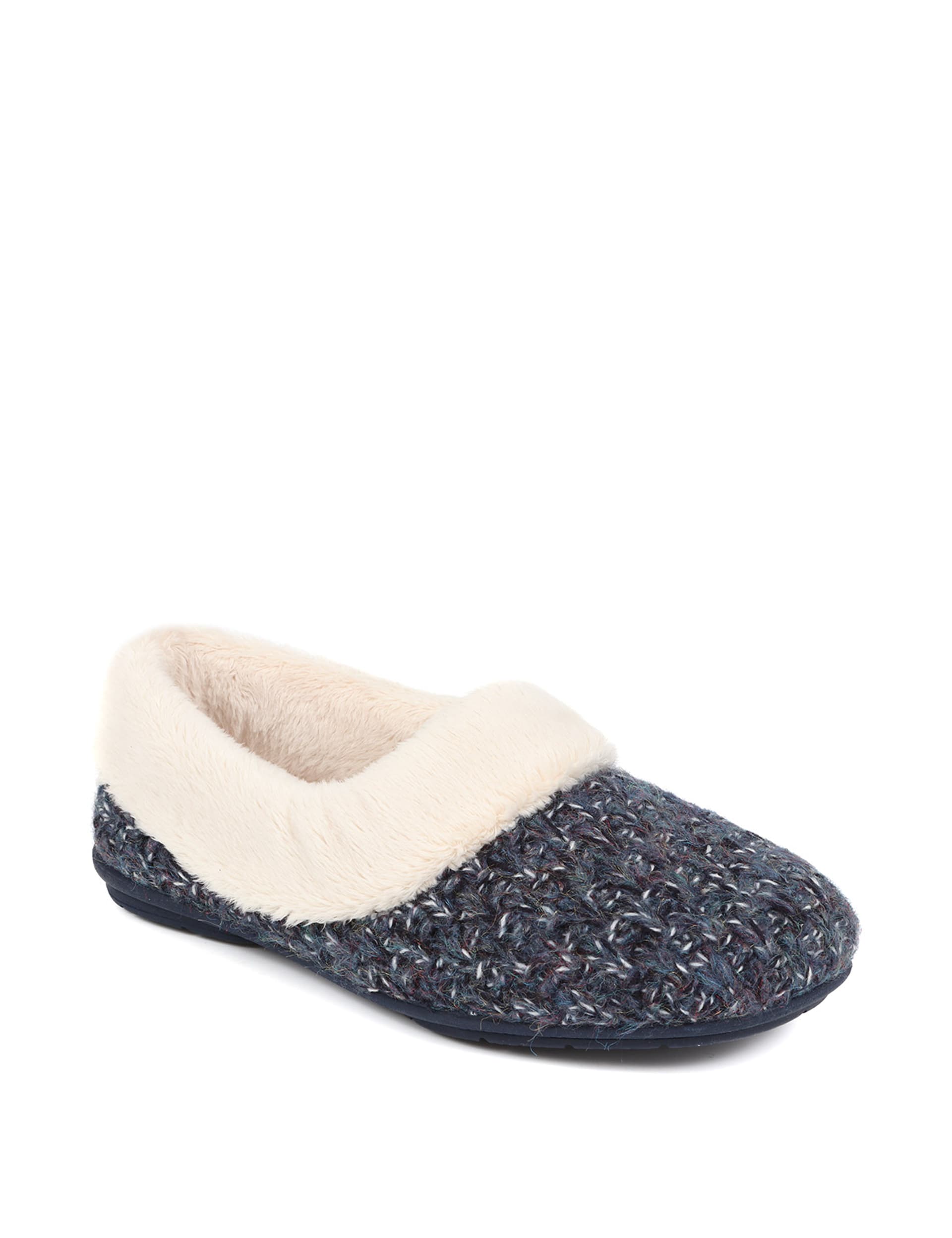 Jones Bootmaker Women's Faux Fur Lined Round Toe Slippers - 5 - Navy, Navy,Pink