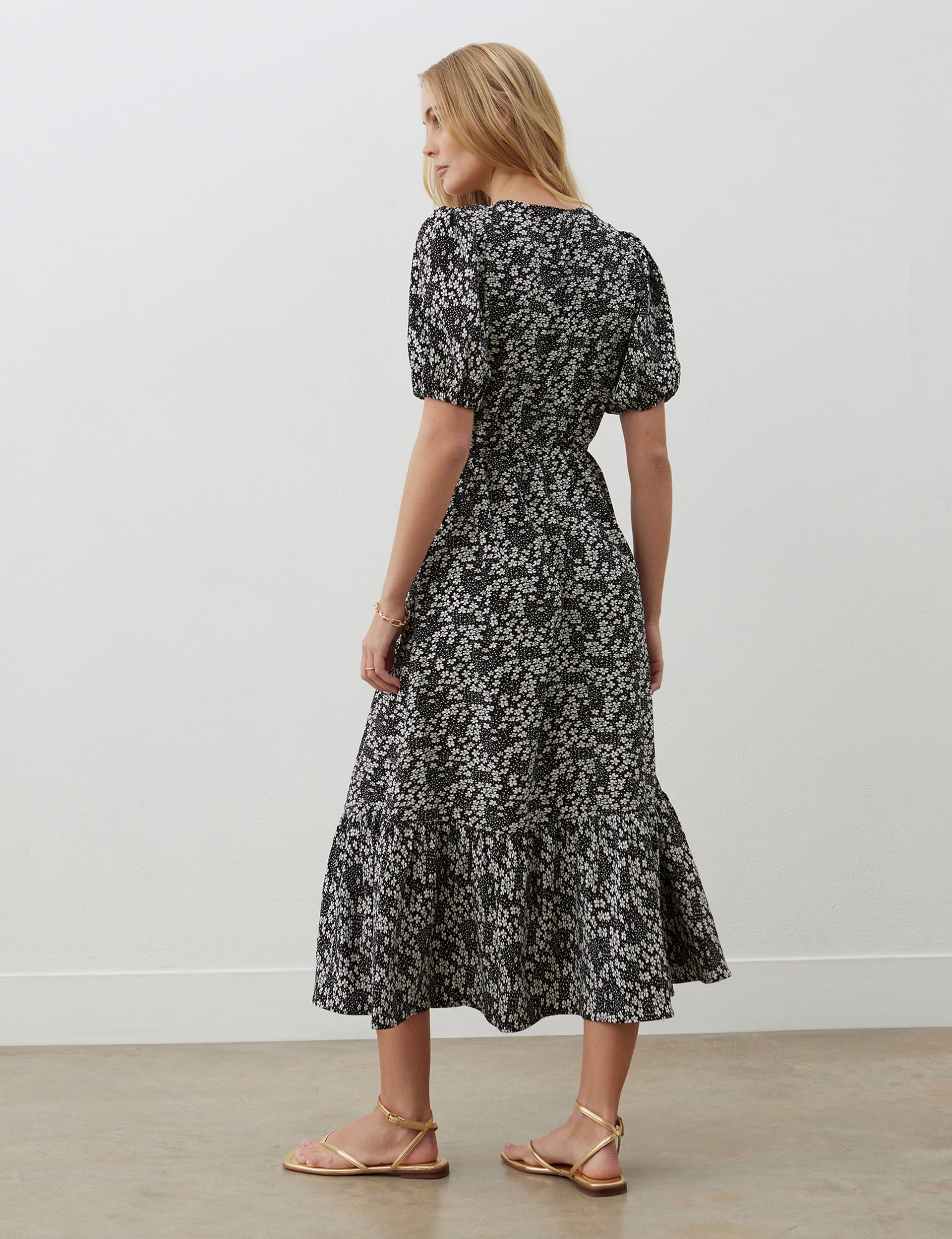 Finery London Women's Floral V-Neck Puff Sleeve Midi Tiered Dress - 10REG - Black Mix, Black Mix