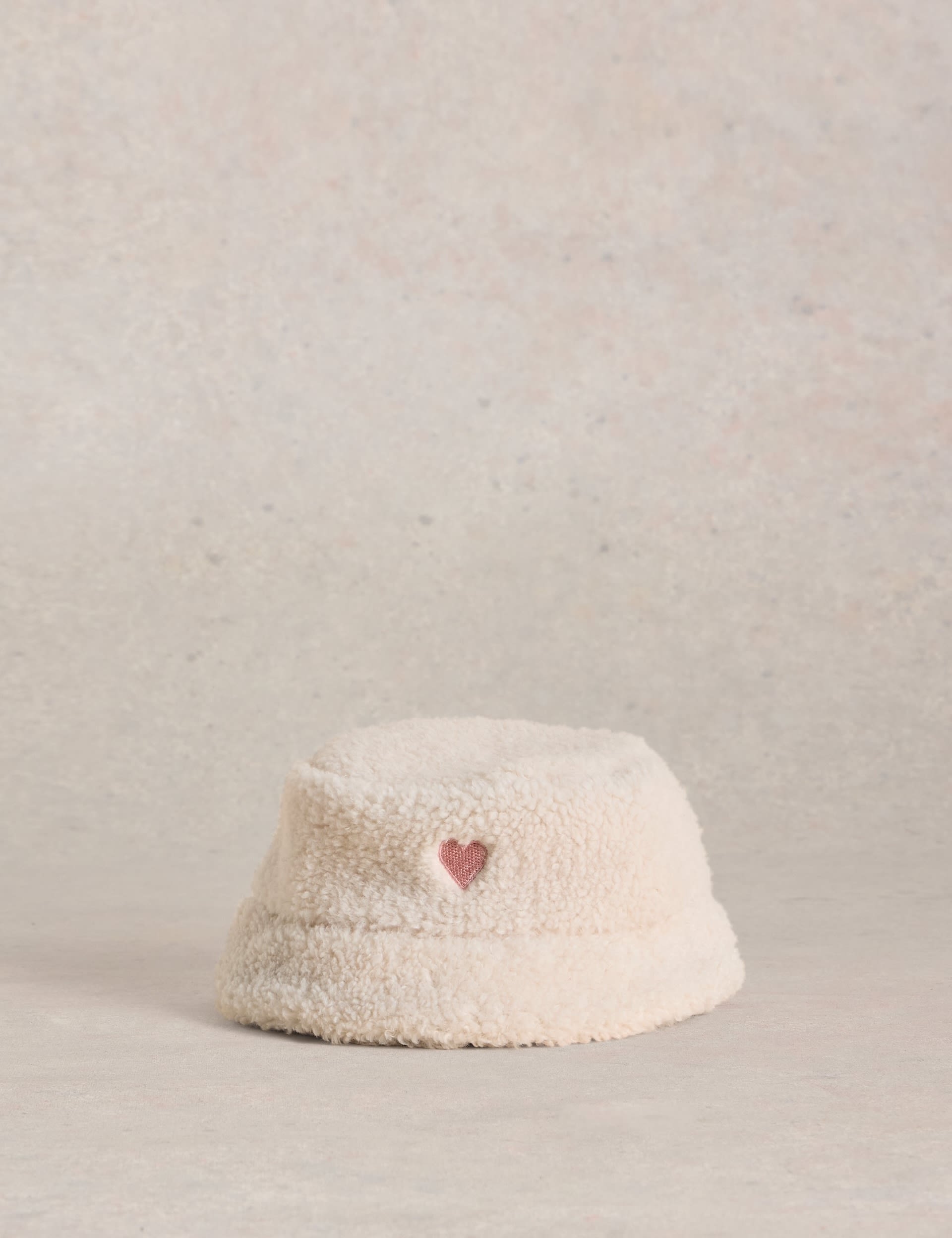 White Stuff Kids Borg Heart Embroidered Winter Hat - S-M - Natural, Natural