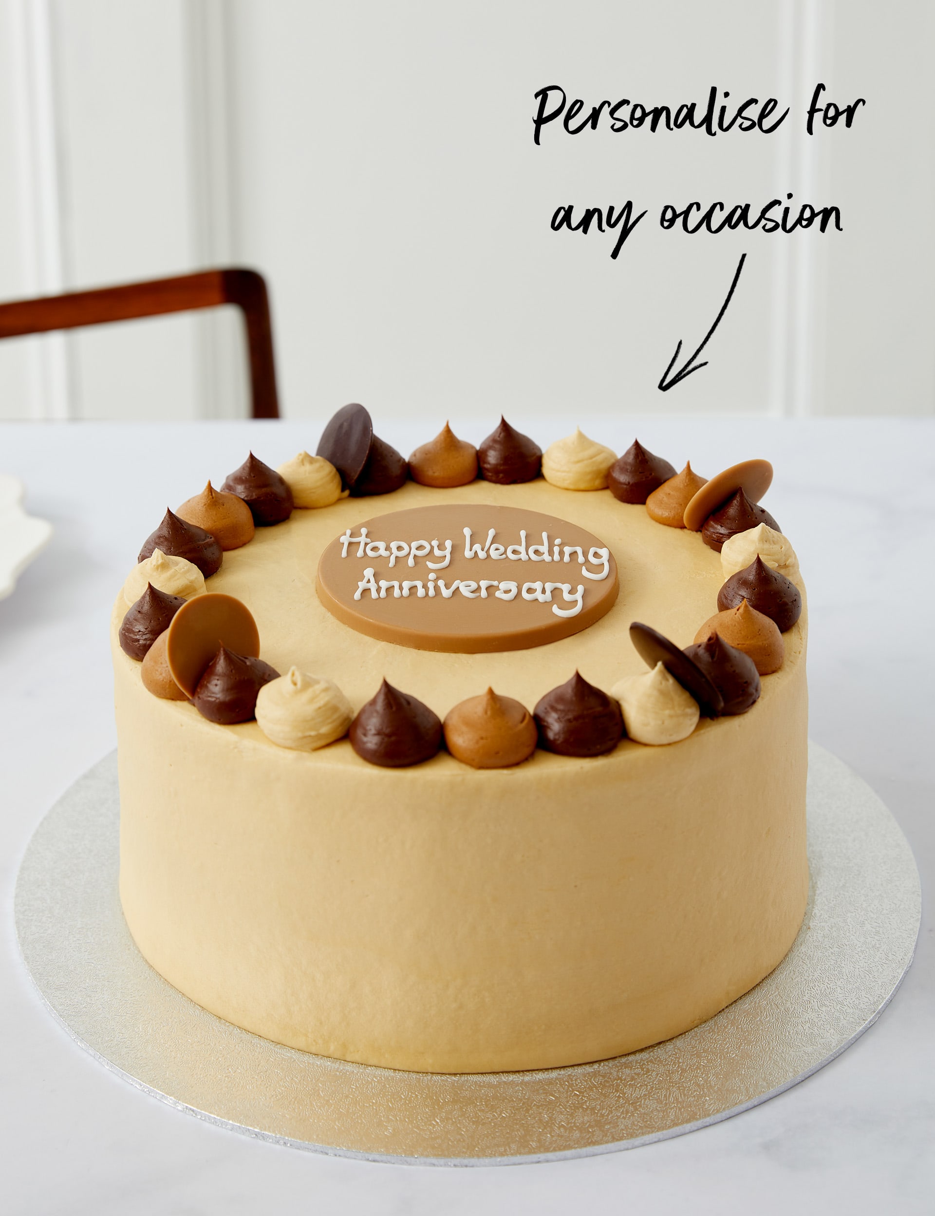 PersonalisedExtraLargeChocolate&CaramelCake(Serves24)