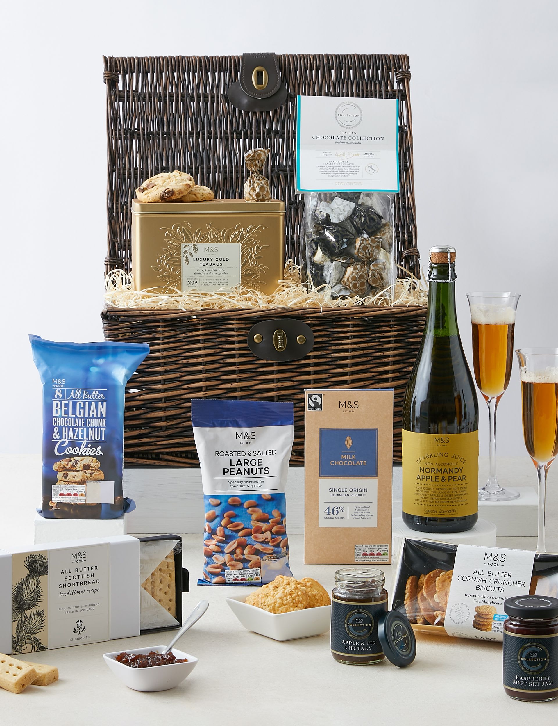 M&S The Hampton Hamper