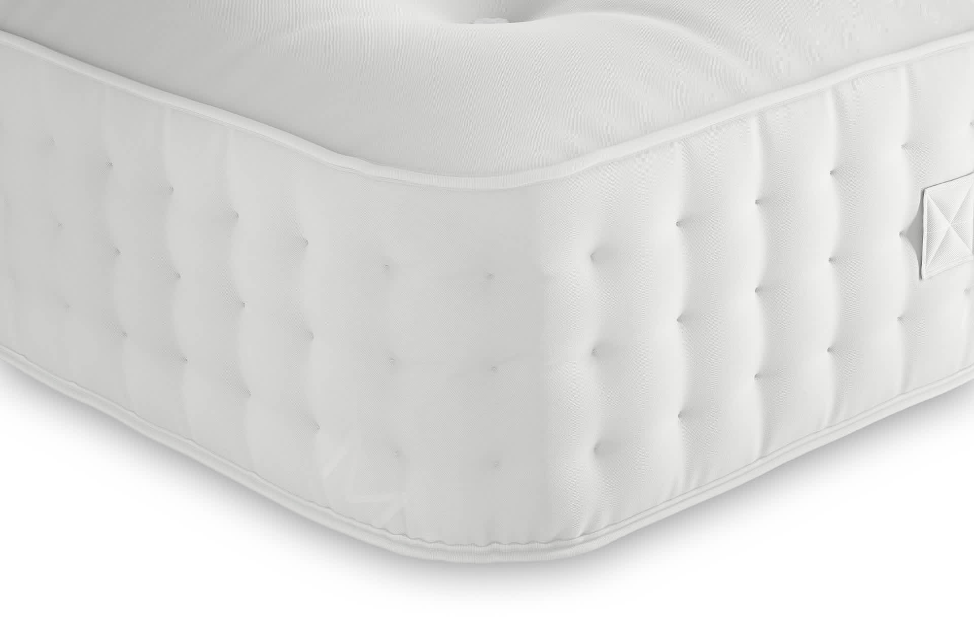 M&S 1500 Pocket Spring Extra Firm Mattress - 4FT6 - White, White