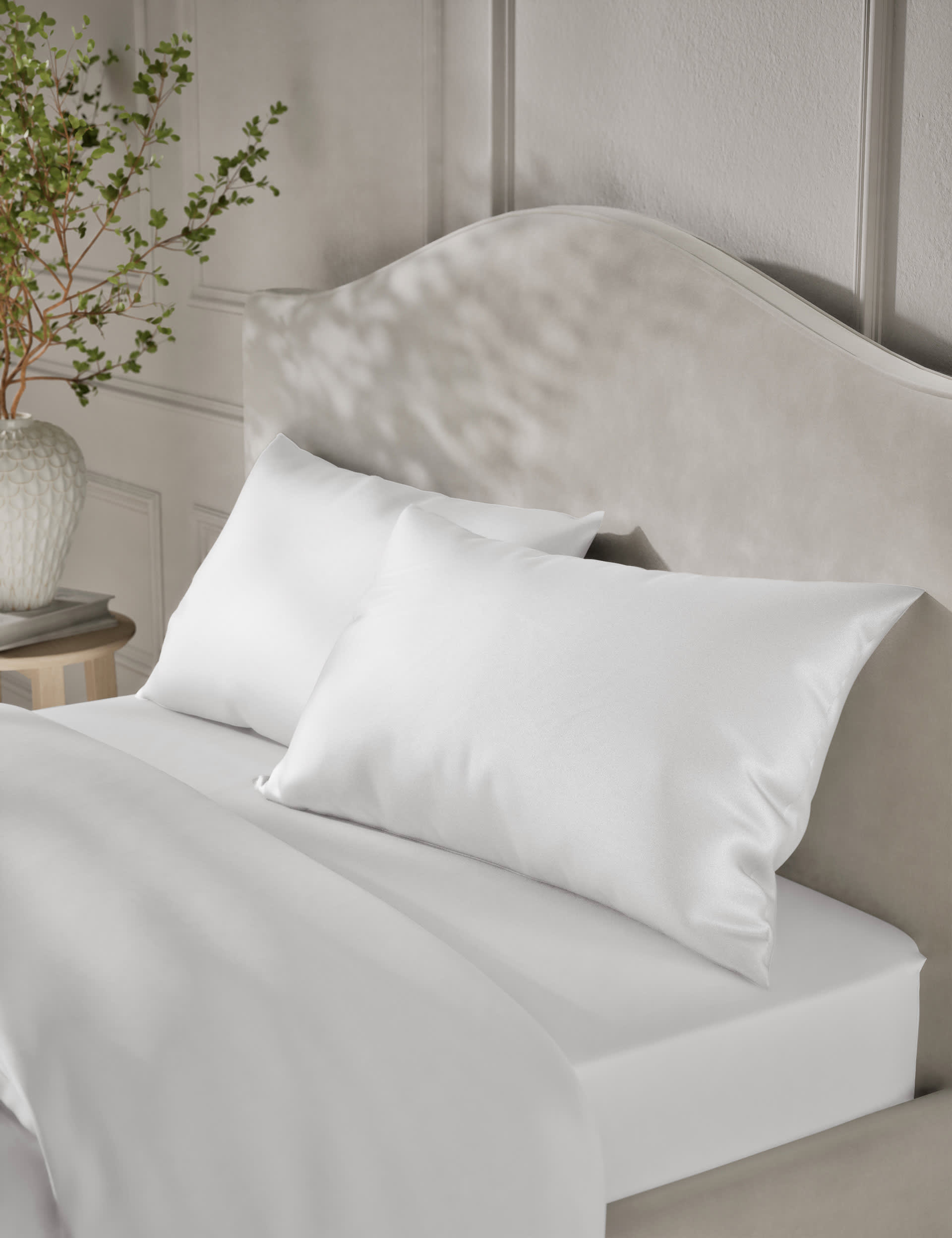 M&S Pure Mulberry Silk King Size Pillowcase - White, White,Light Grey