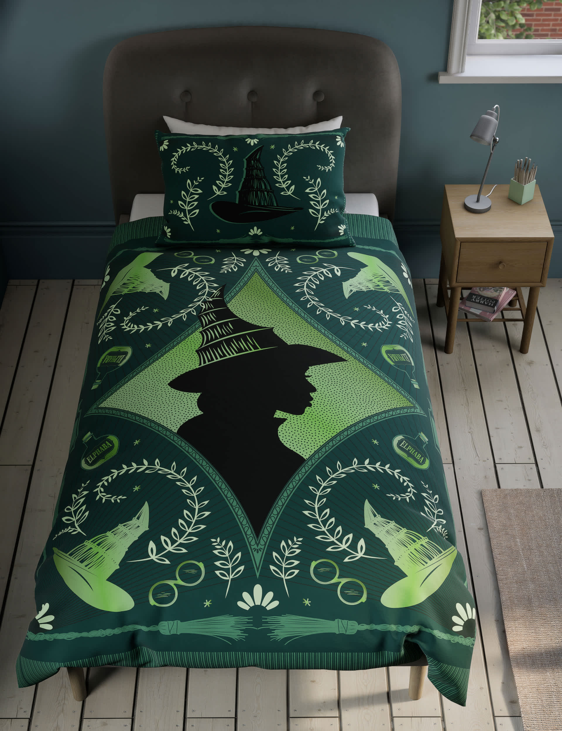 M&S Pure Cotton Wicked Elphaba Bedding Set - 5FT - Green Mix, Green Mix