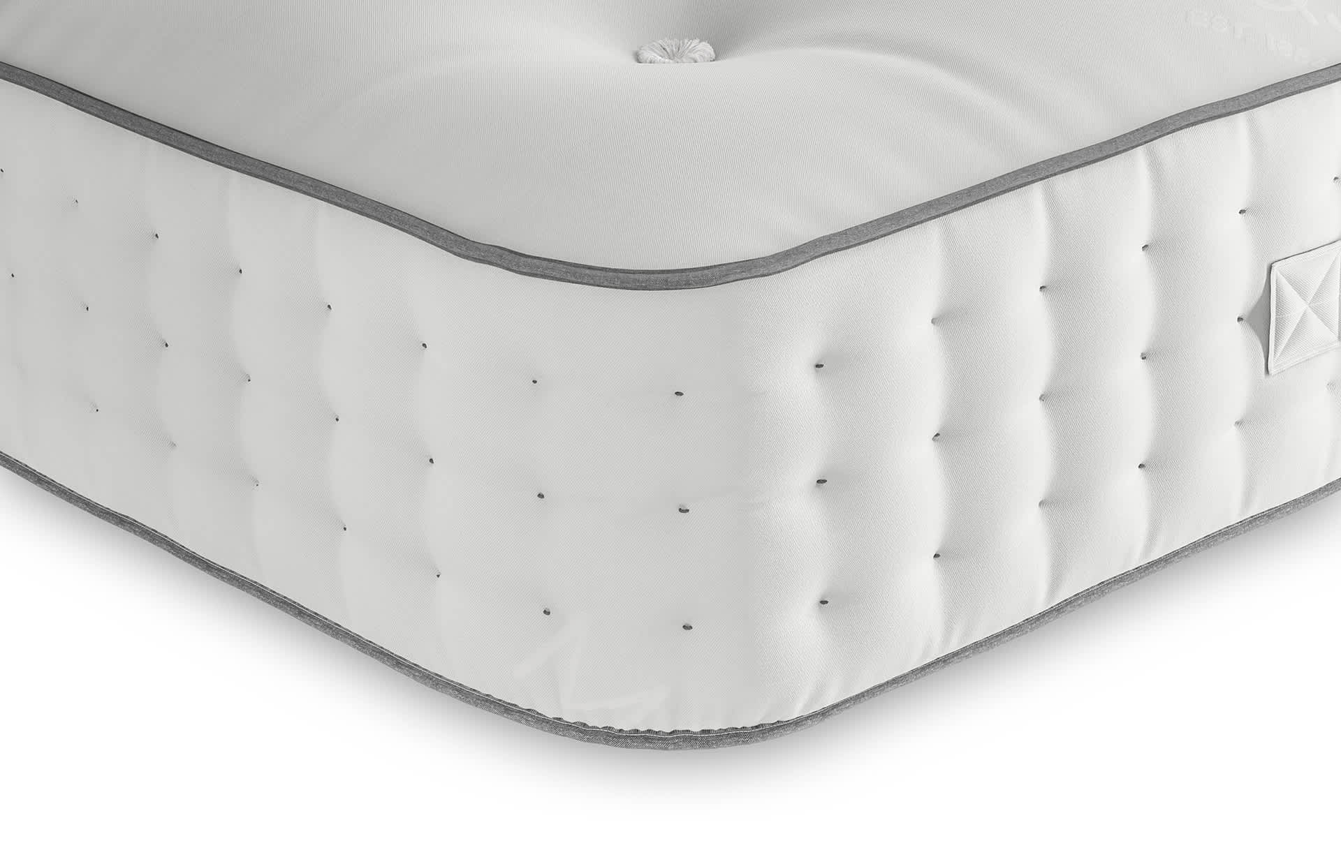 M&S 1500 Pocket Spring Medium Mattress