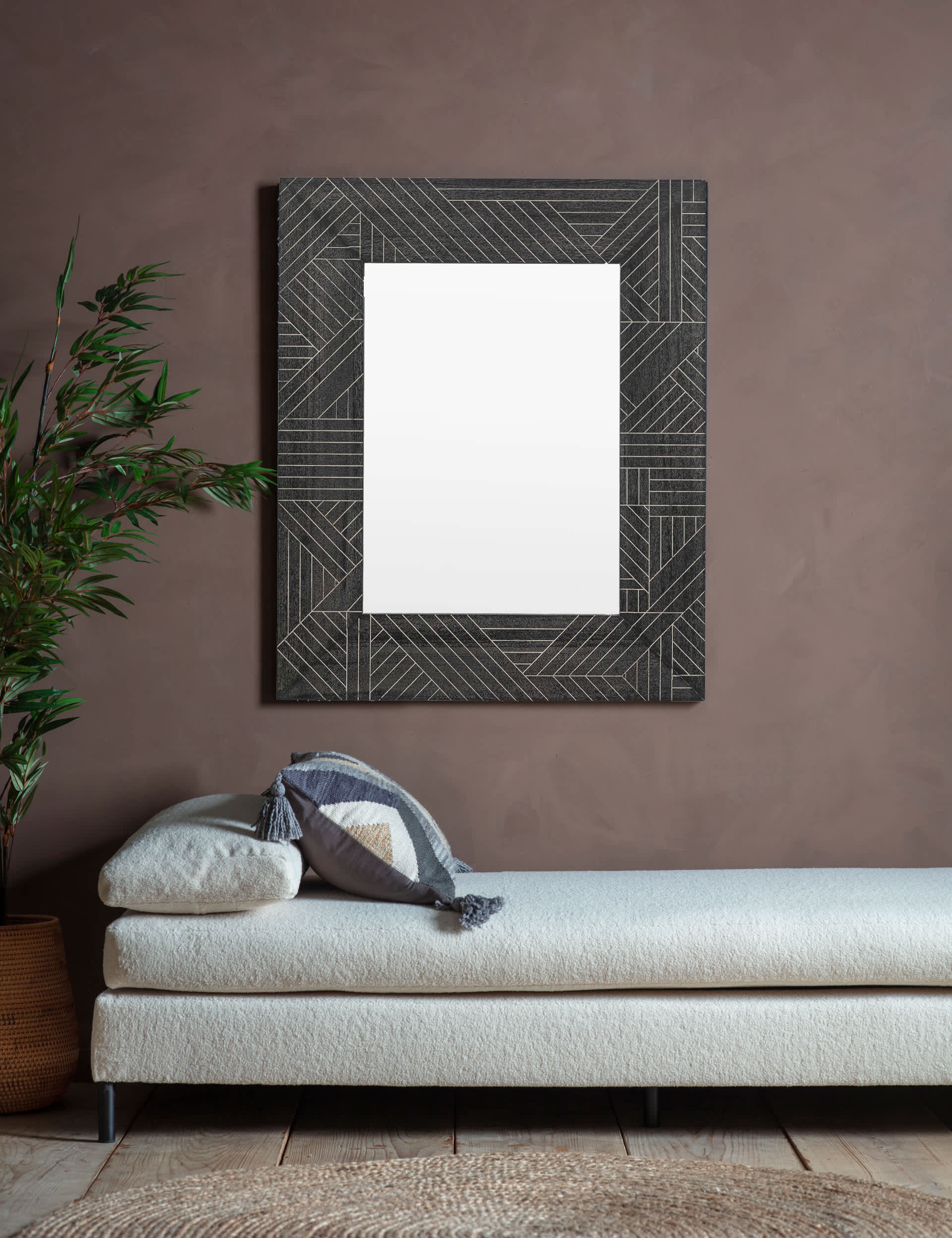 Gallery Home Kakuda Extra Large Rectangular Wall Mirror - Black, Black