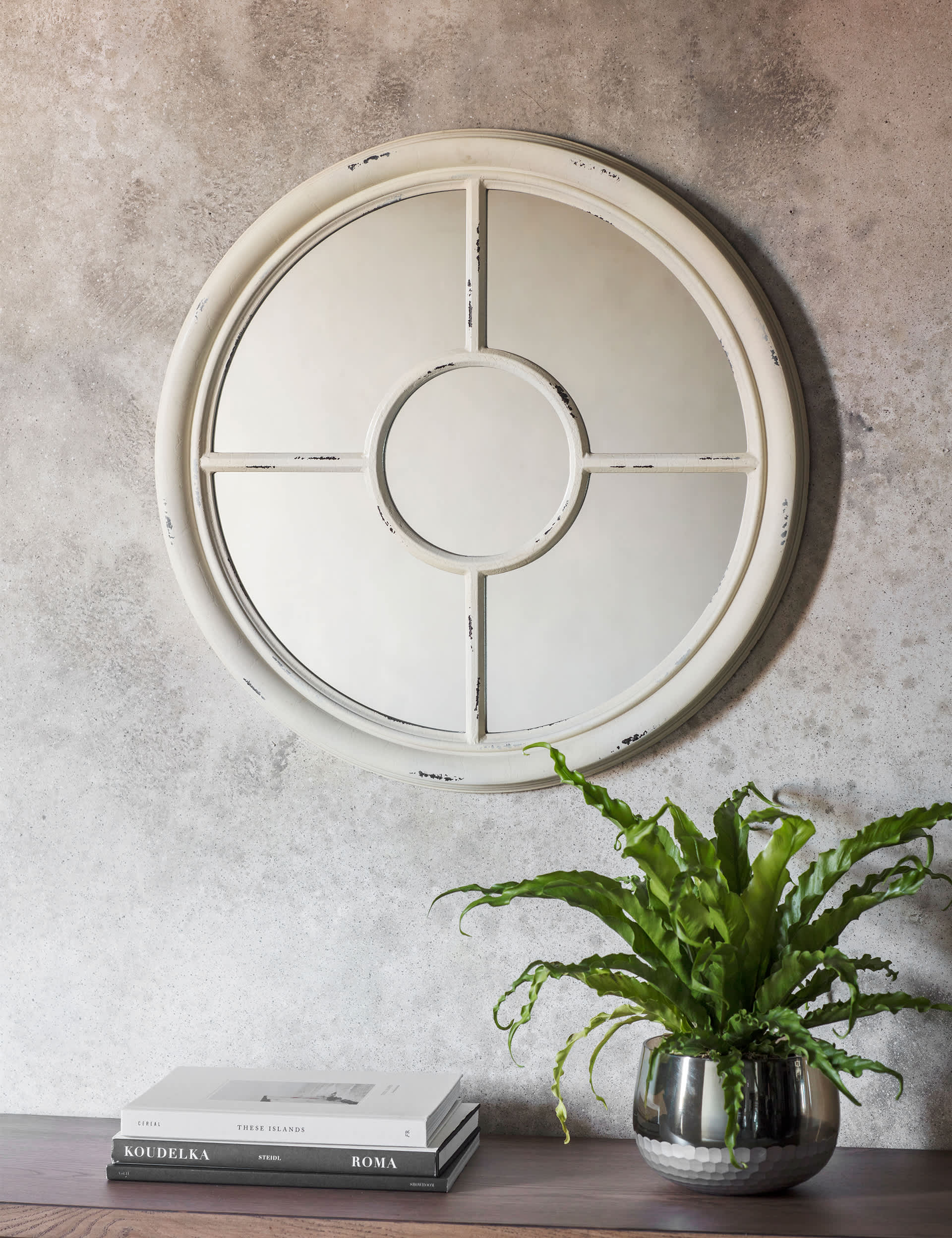 Gallery Home Somerford Medium Round Wall Mirror - White, White