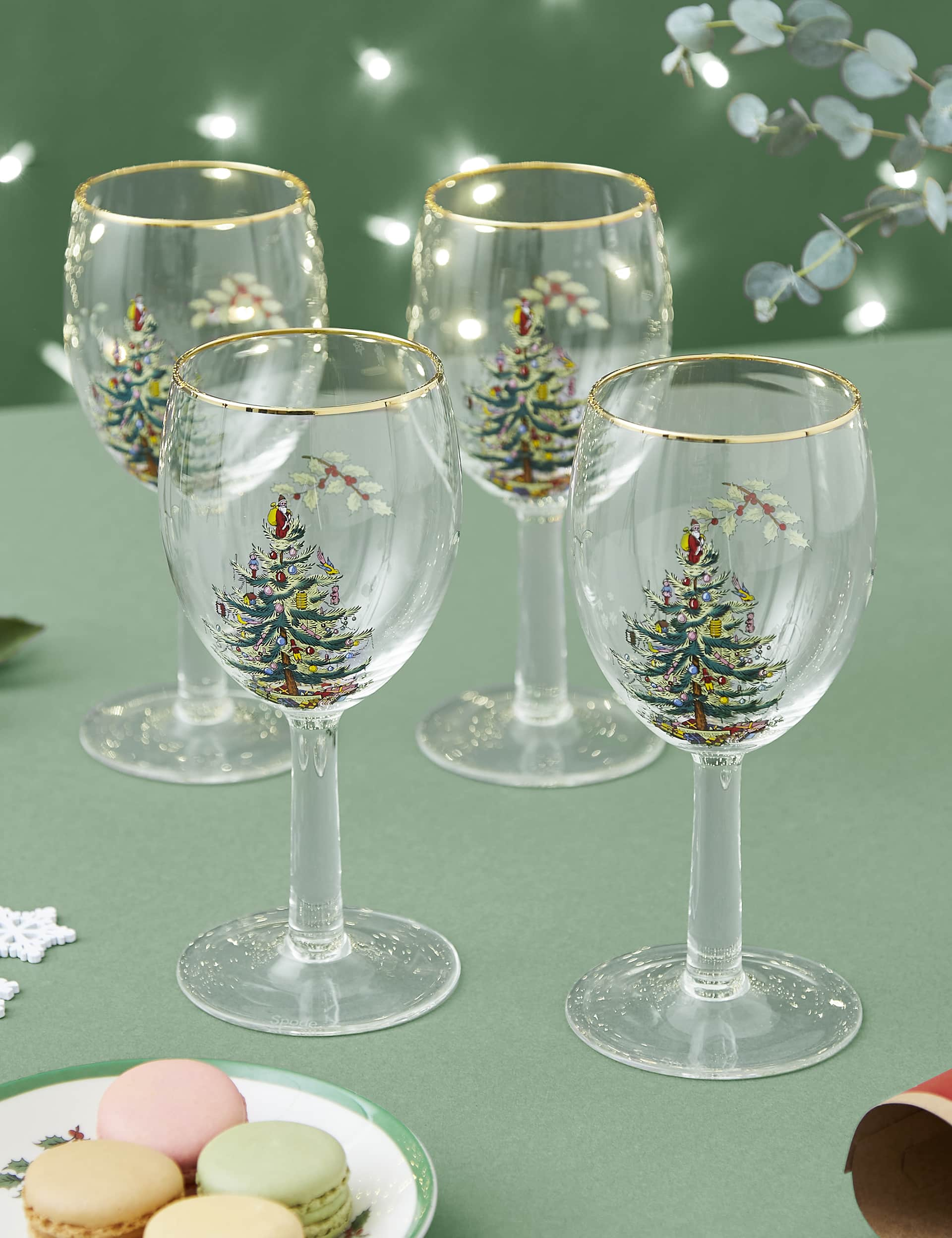 Spode Set of 4 Christmas Tree Wine Glasses - Multi, Multi