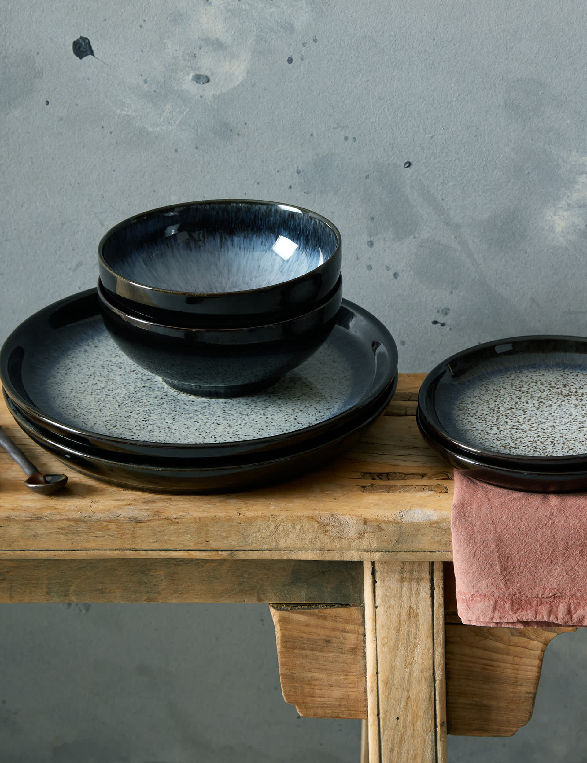 Denby 12 Piece Halo Dinner Set