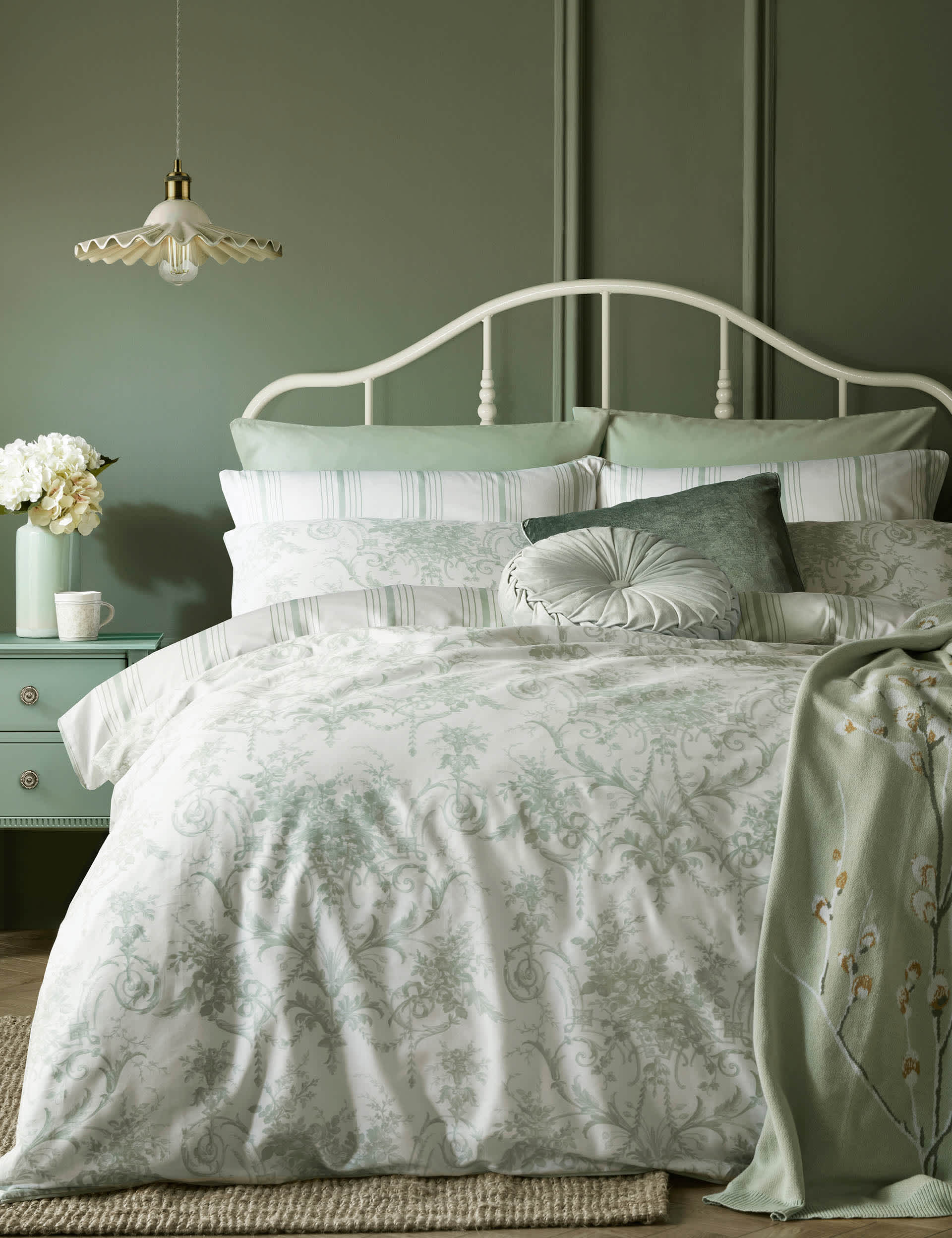 Laura Ashley Pure Cotton Sateen Tuleries Bedding Set - DBL - Sage, Sage