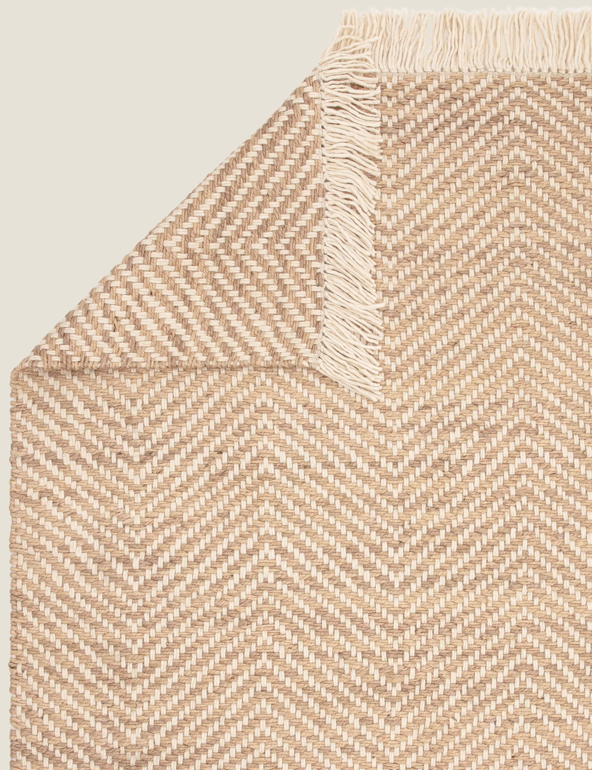 Asiatic Vigo Rug - M - Beige, Beige