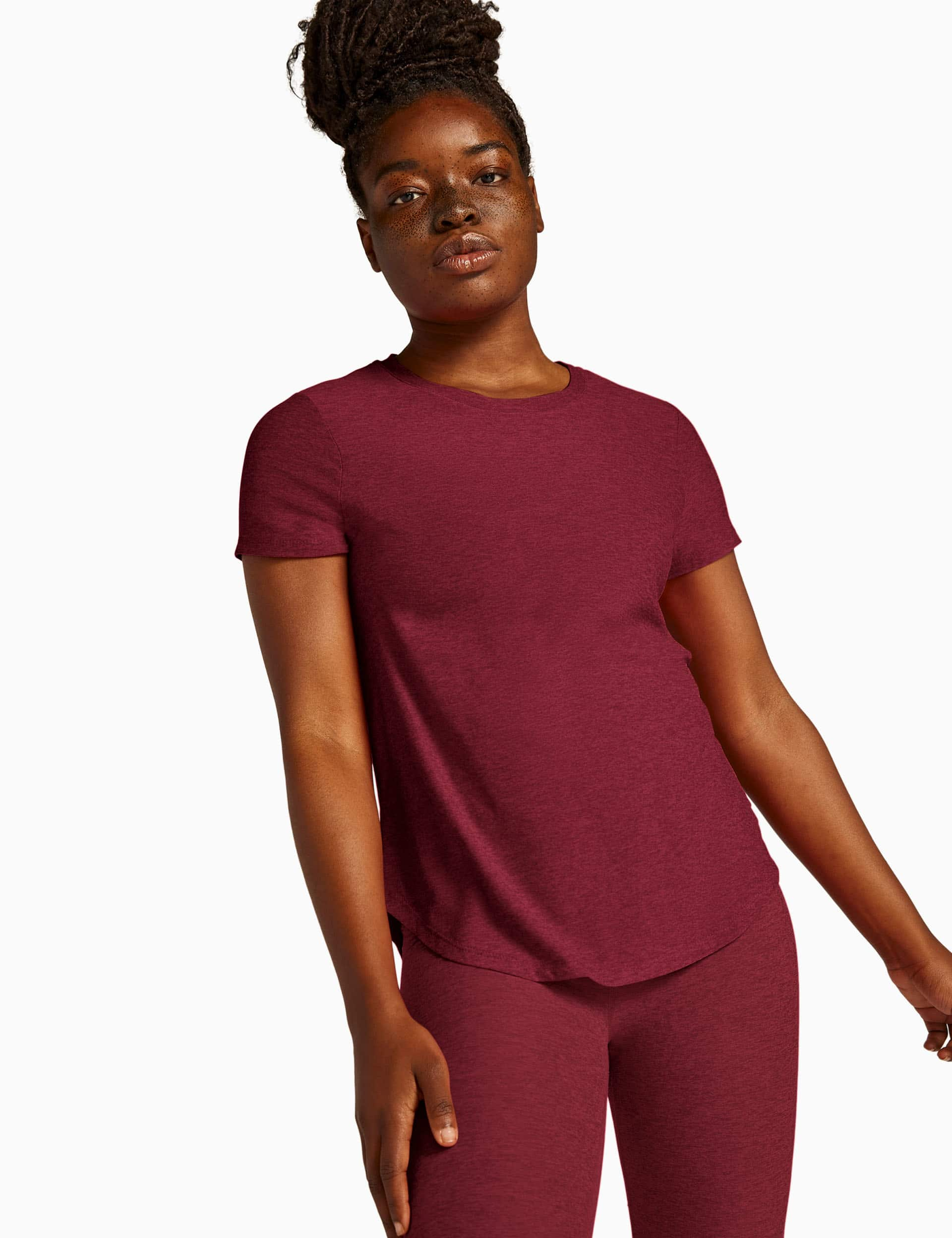 Beyond Yoga Women's Featherweight On The Down Low T-Shirt - M - Dark Red, Dark Red,Dark Green,Navy