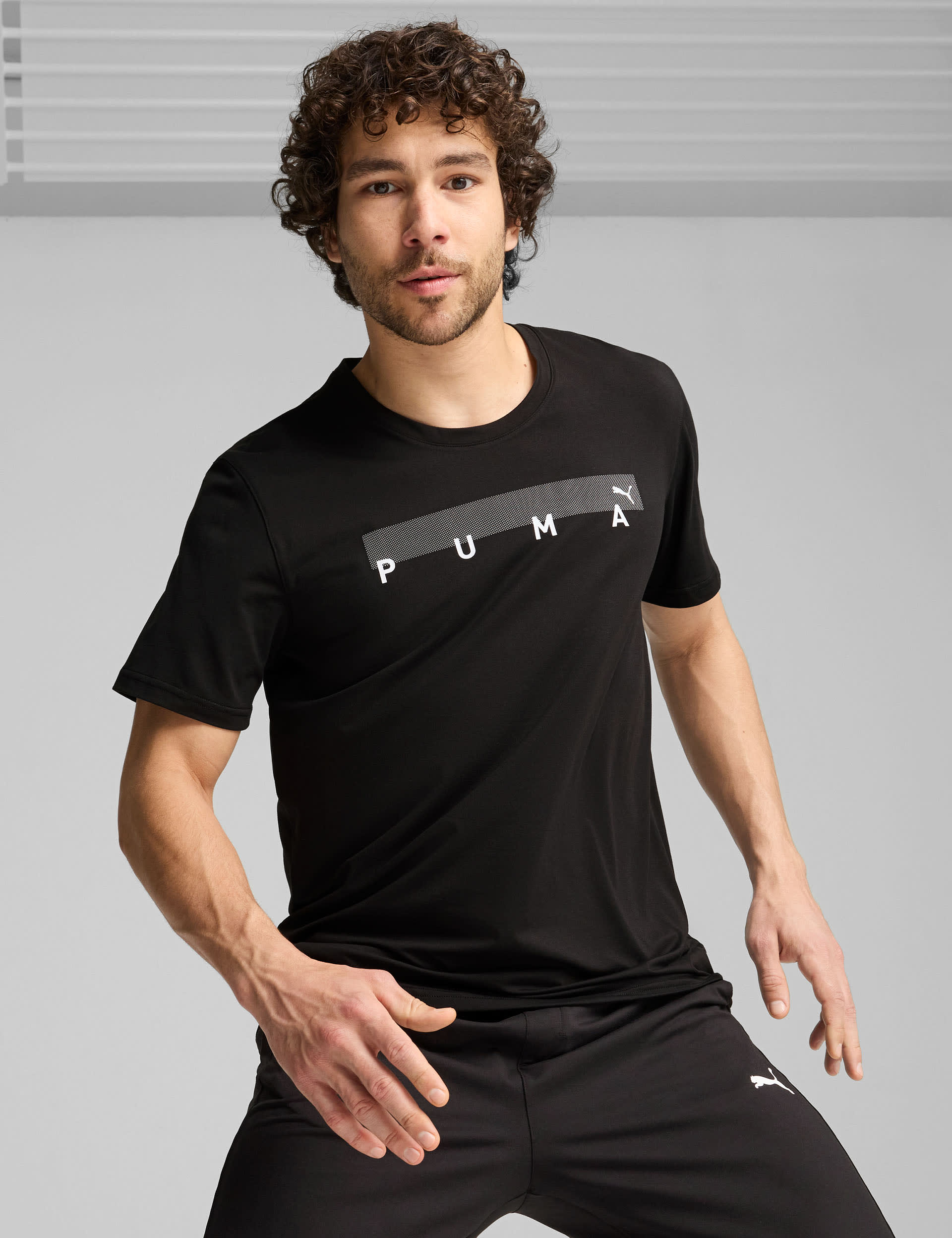 Puma Men's Energy Cloudspun Graphic Sports T-Shirt - Black, Black