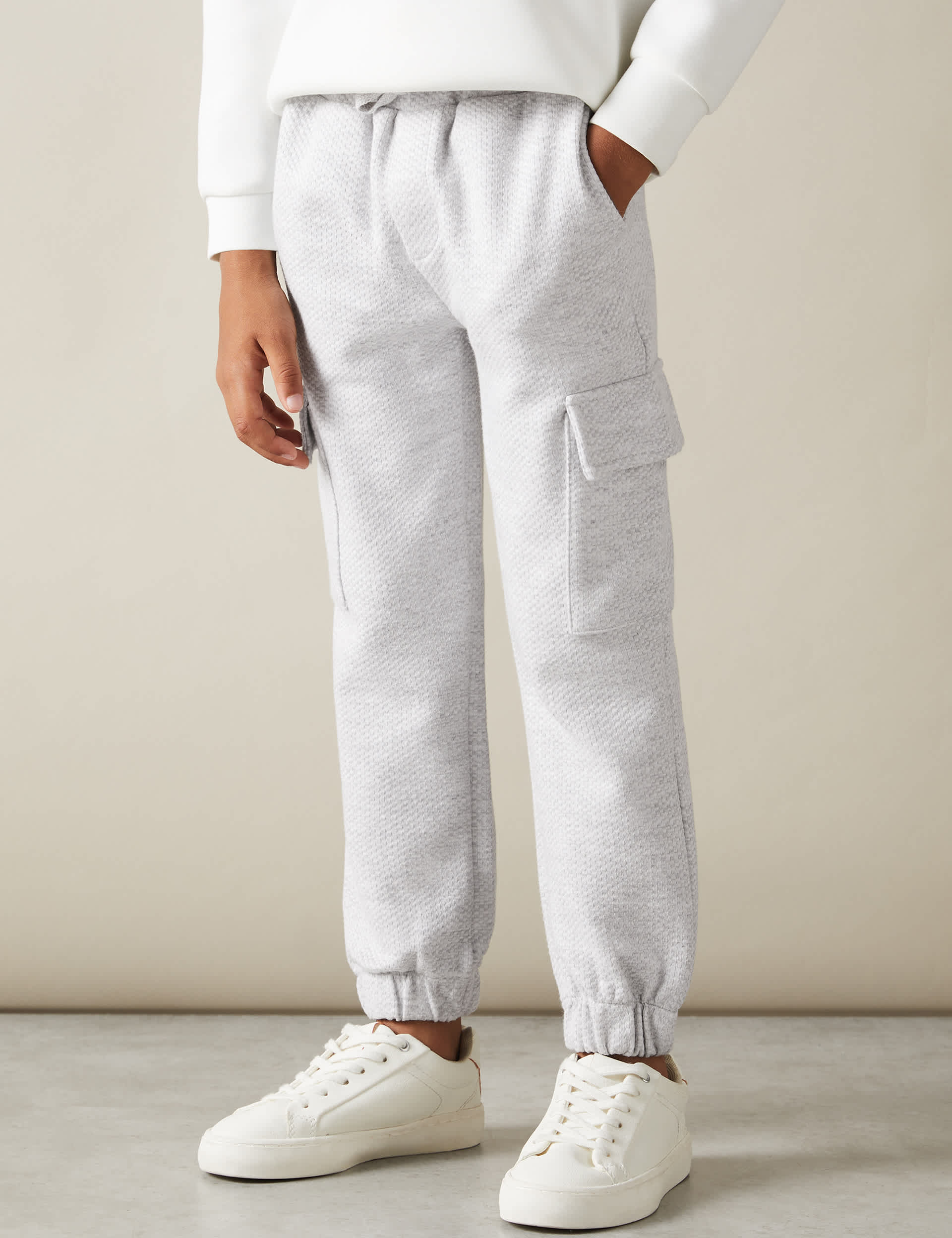 Reiss Boys Cotton Blend Textured Cargo Joggers (3-14 Yrs)