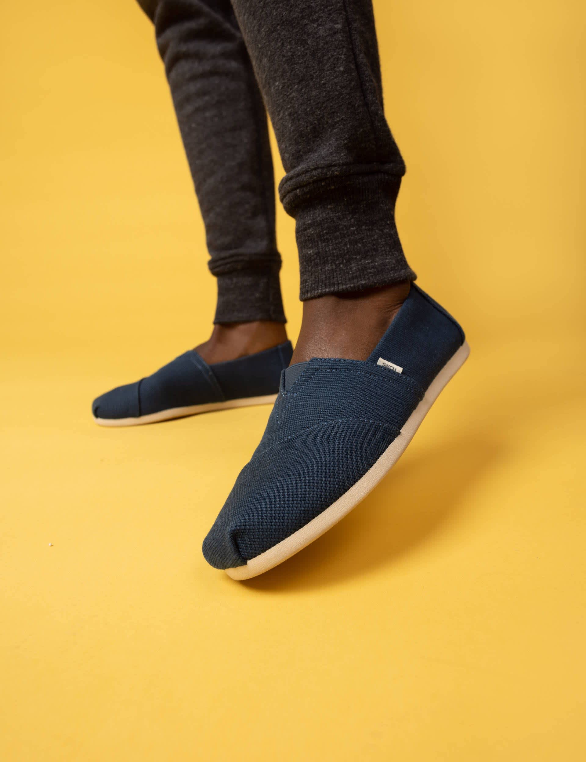 Men's Toms Alpargata Flat Espadrilles - 8 - Blue, Blue,Black/Black,Black