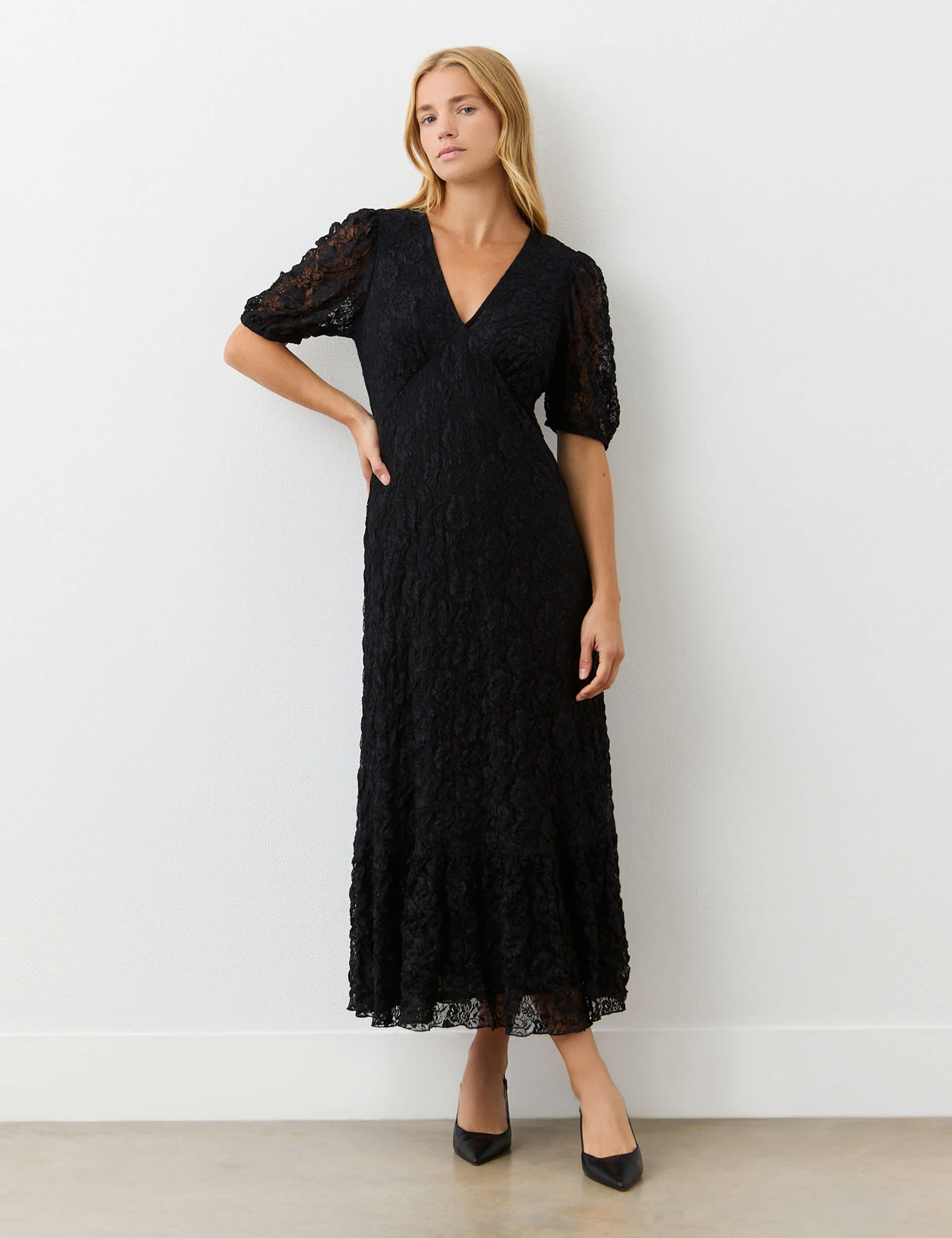 Finery London Women's Lace V-Neck Midi Tiered Dress - 8 - Black, Black