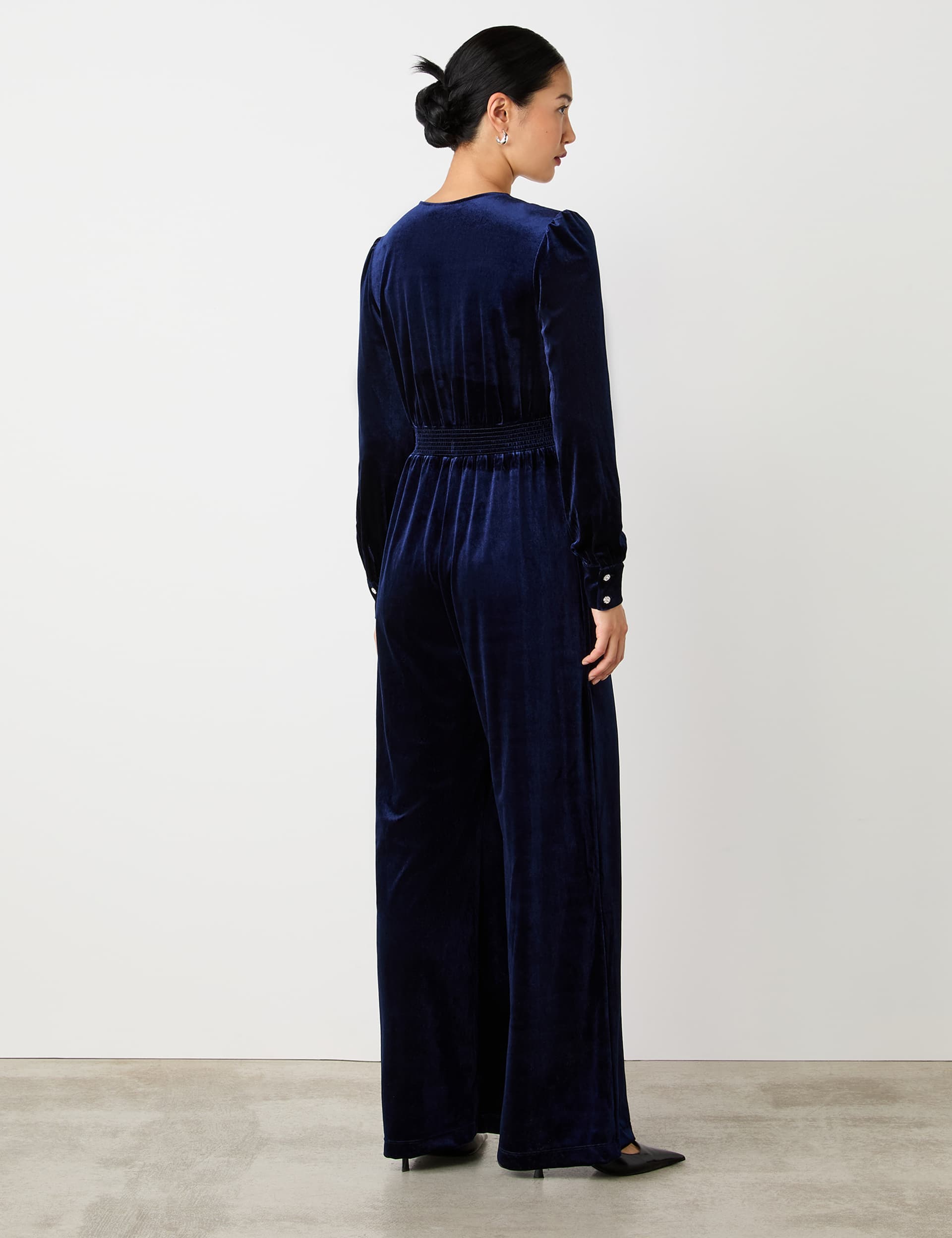 Finery London Women's Velvet Button Front Wide Leg Jumpsuit - 18 - Navy, Navy,Black