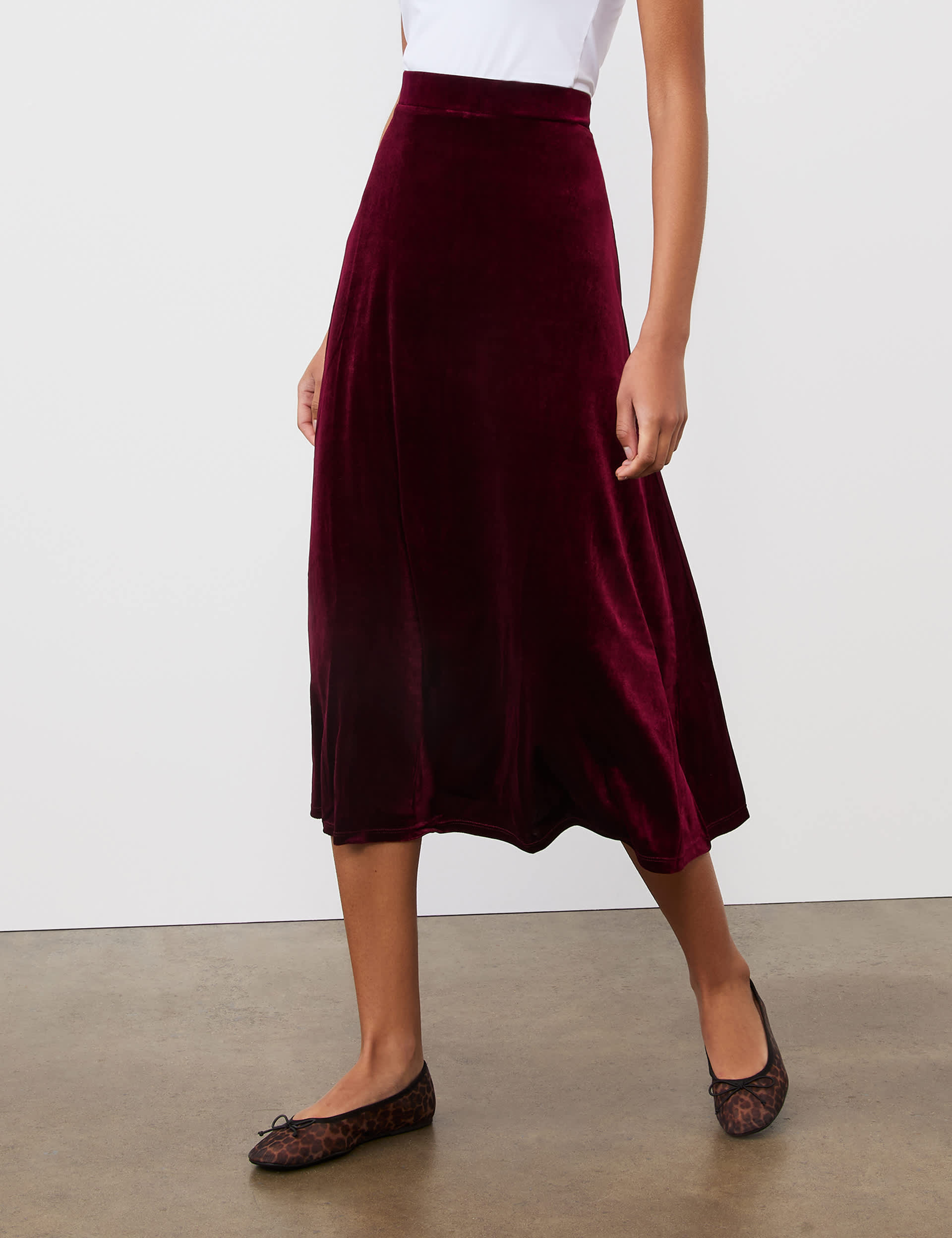 Finery London Women's Velvet Midi A-Line Skirt - 22 - Burgundy, Burgundy,Black