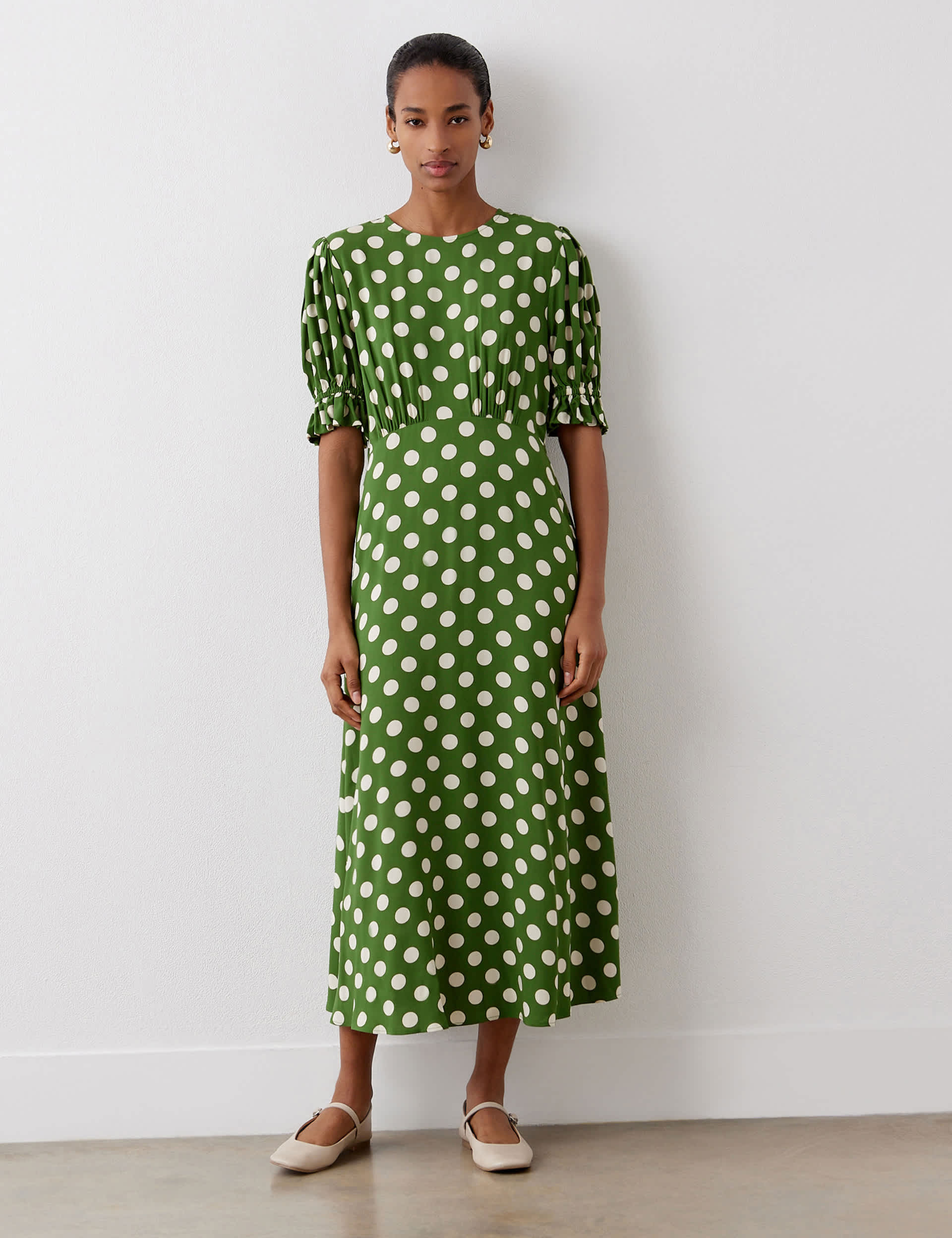 Finery London Women's Polka Dot Puff Sleeve Midi Waisted Dress