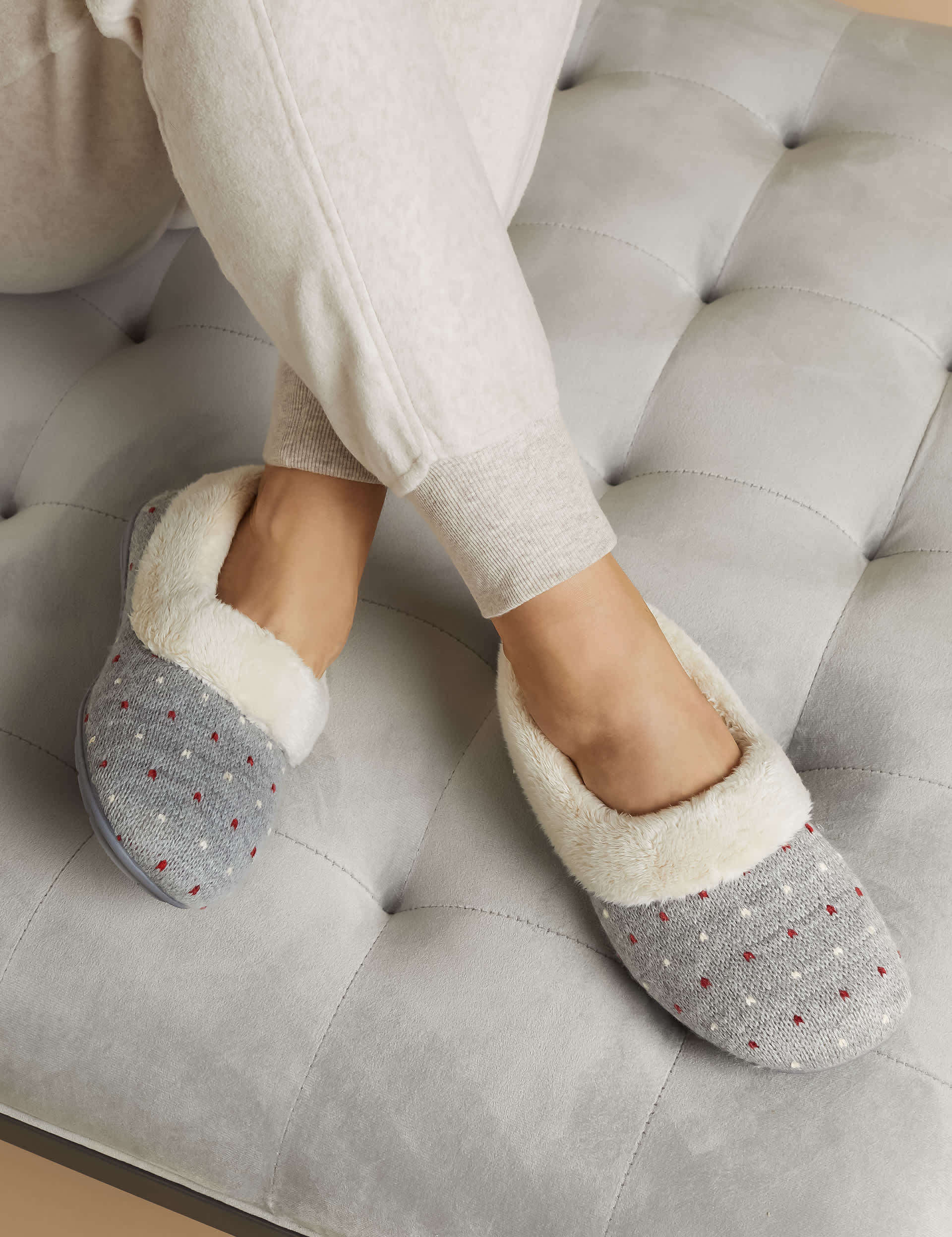 Jones Bootmaker Women's Polka Dot Faux Fur Lined Slippers - 5 - Grey, Grey