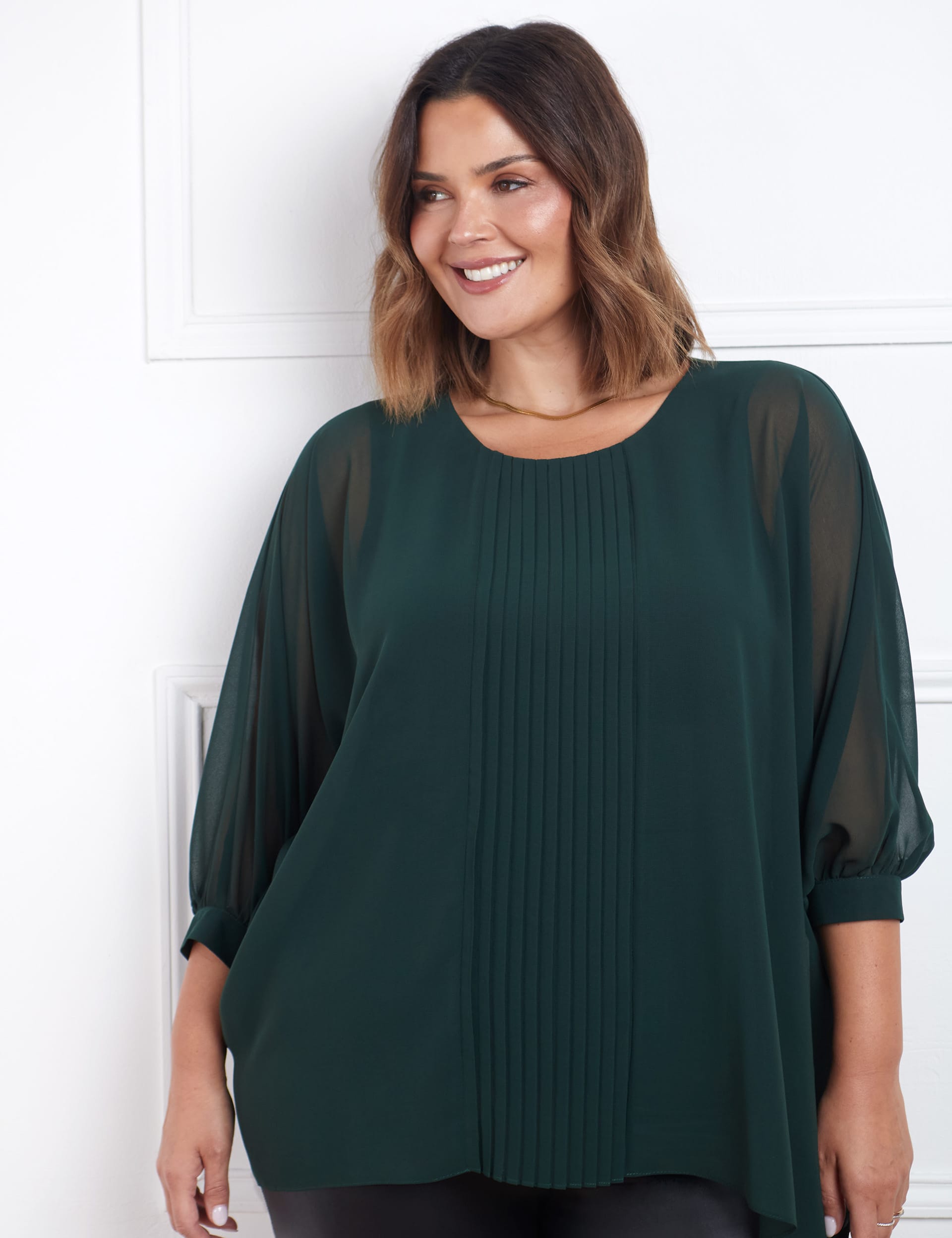 Live Unlimited London Women's Sheer Pleat Detail Top - 22 - Green, Green,Black