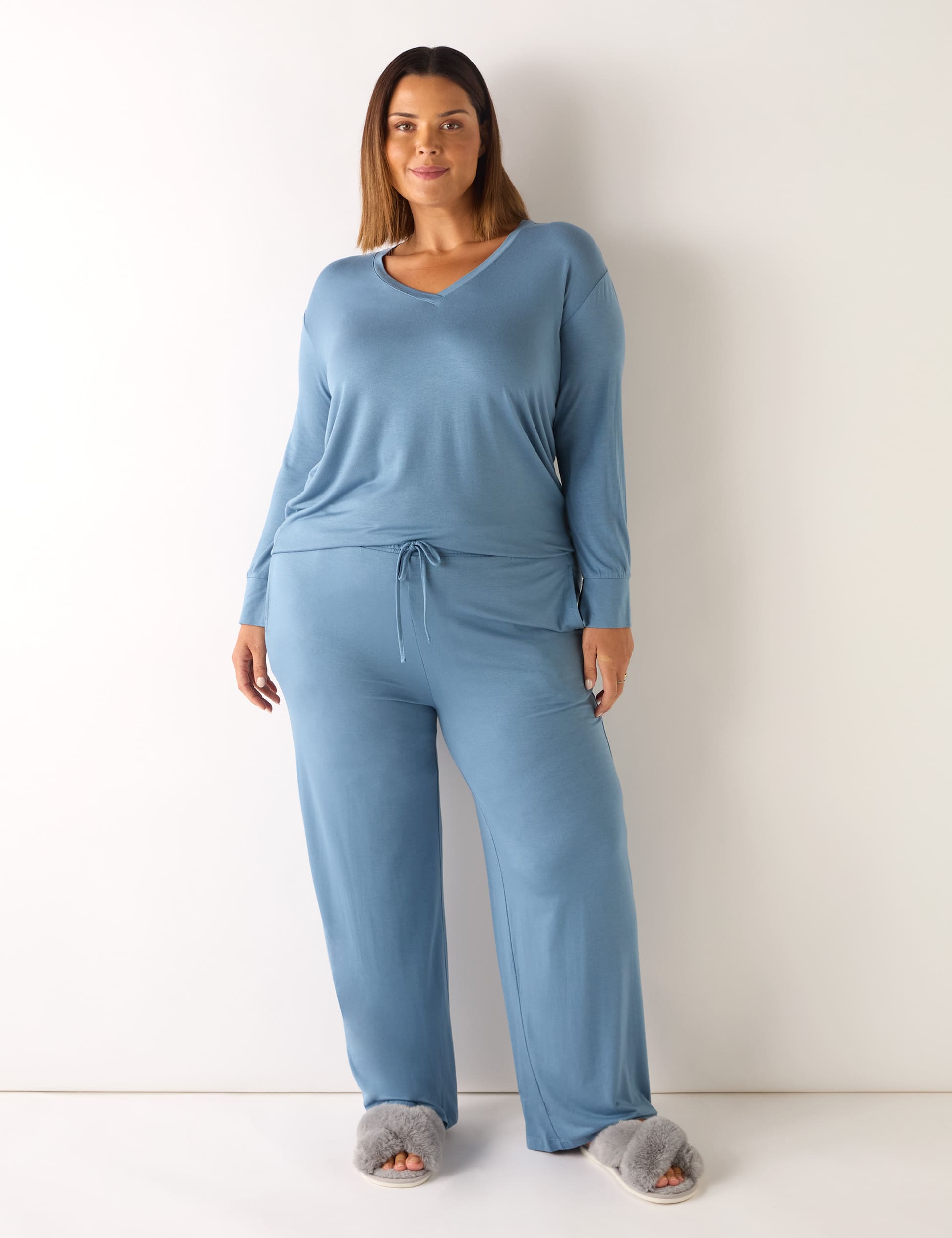 Live Unlimited London Women's Modal Rich Pyjama Set - 22 - Blue, Blue