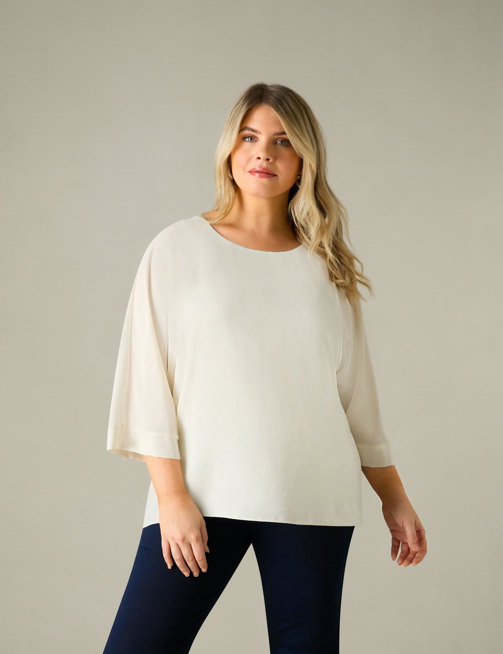 Live Unlimited London Women's Textured V-Neck Blouse - 18 - Ivory, Ivory