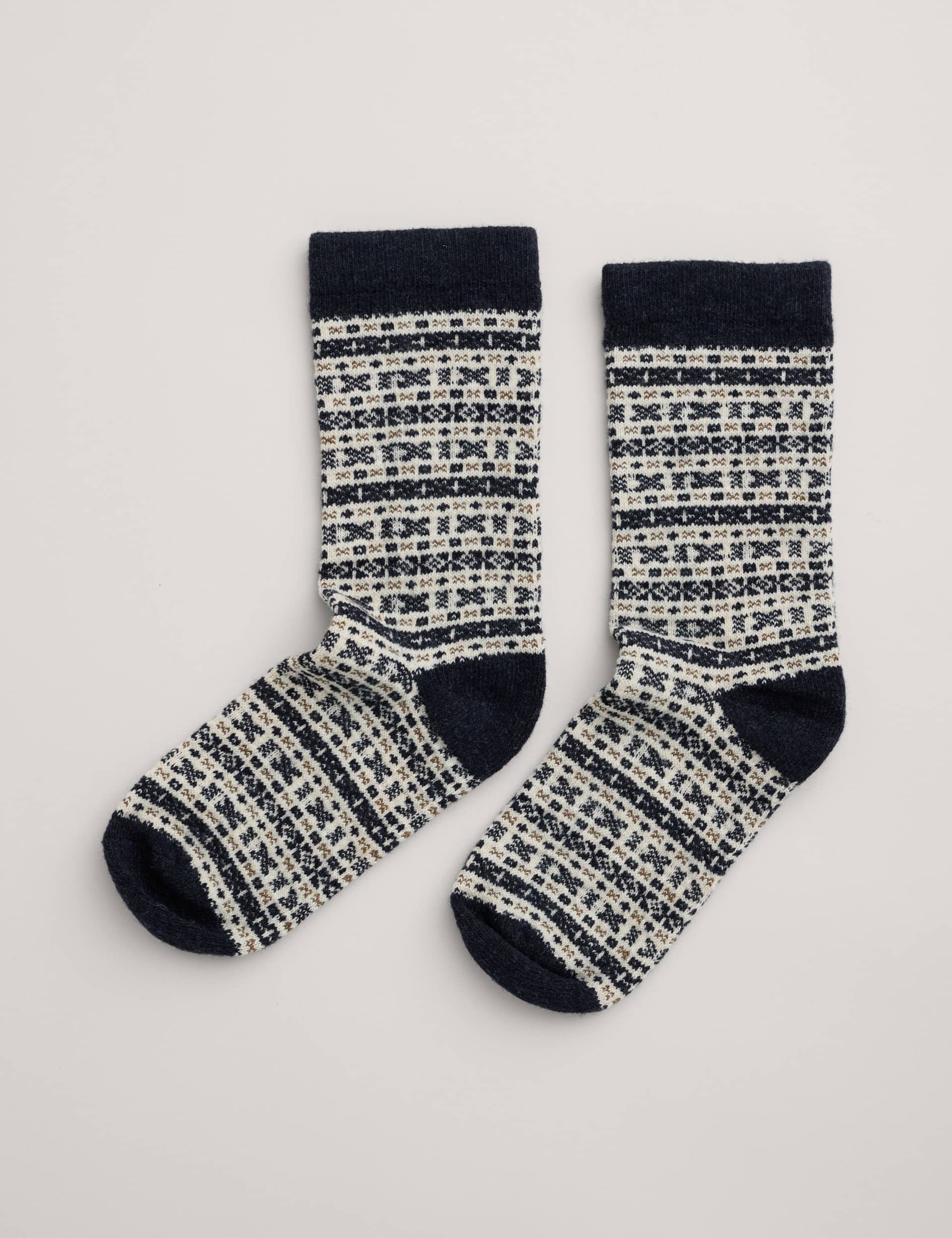 Seasalt Cornwall Women's Fair Isle Ankle High Socks with Wool - Navy Mix, Navy Mix