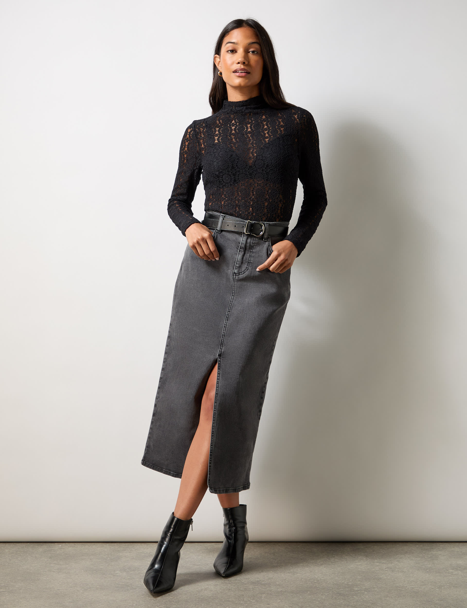 Ro&Zo Women's Denim Split Front Midi Skirt - 8REG - Grey, Grey