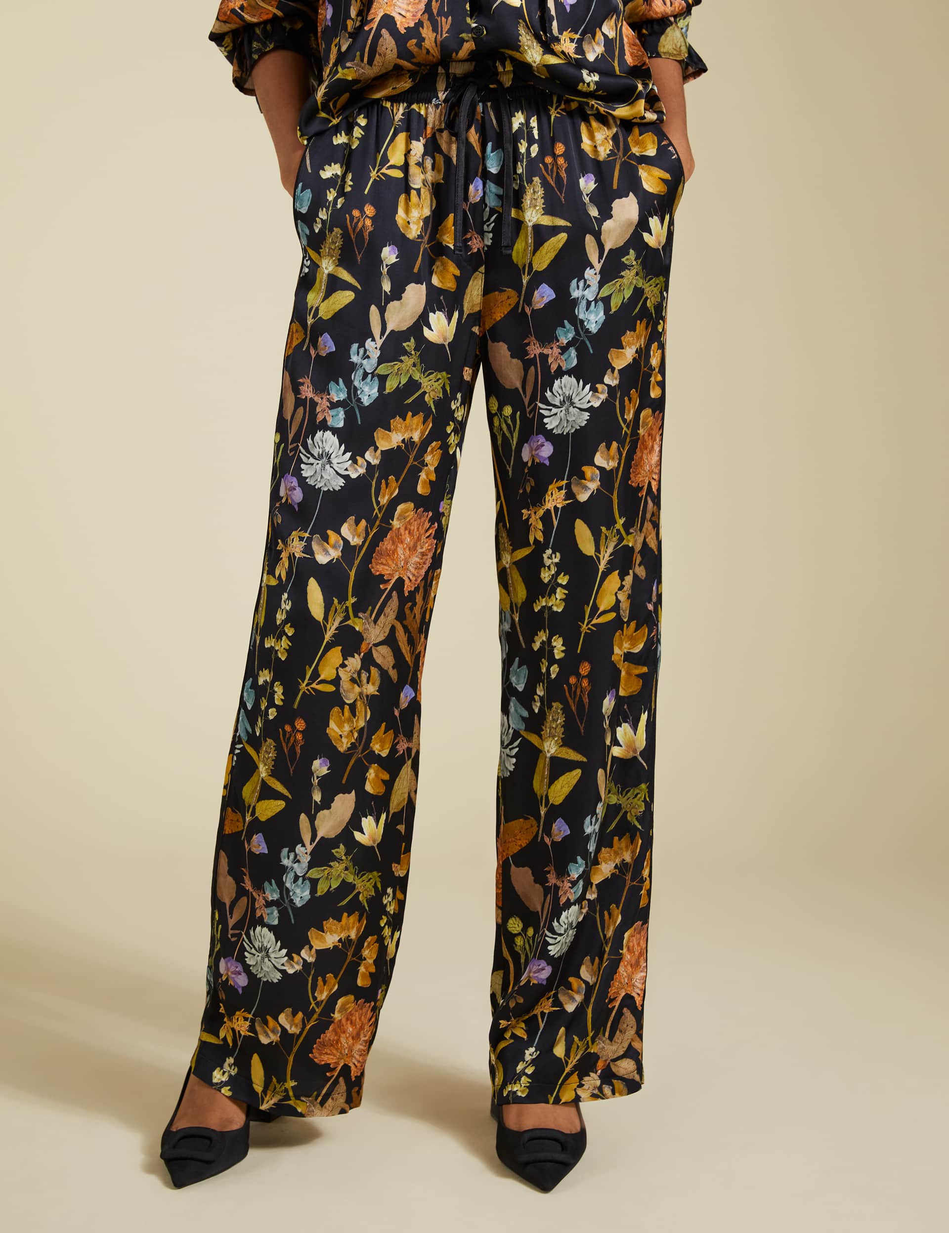Baukjen Women's Floral Elasticated Waist Wide Leg Trousers