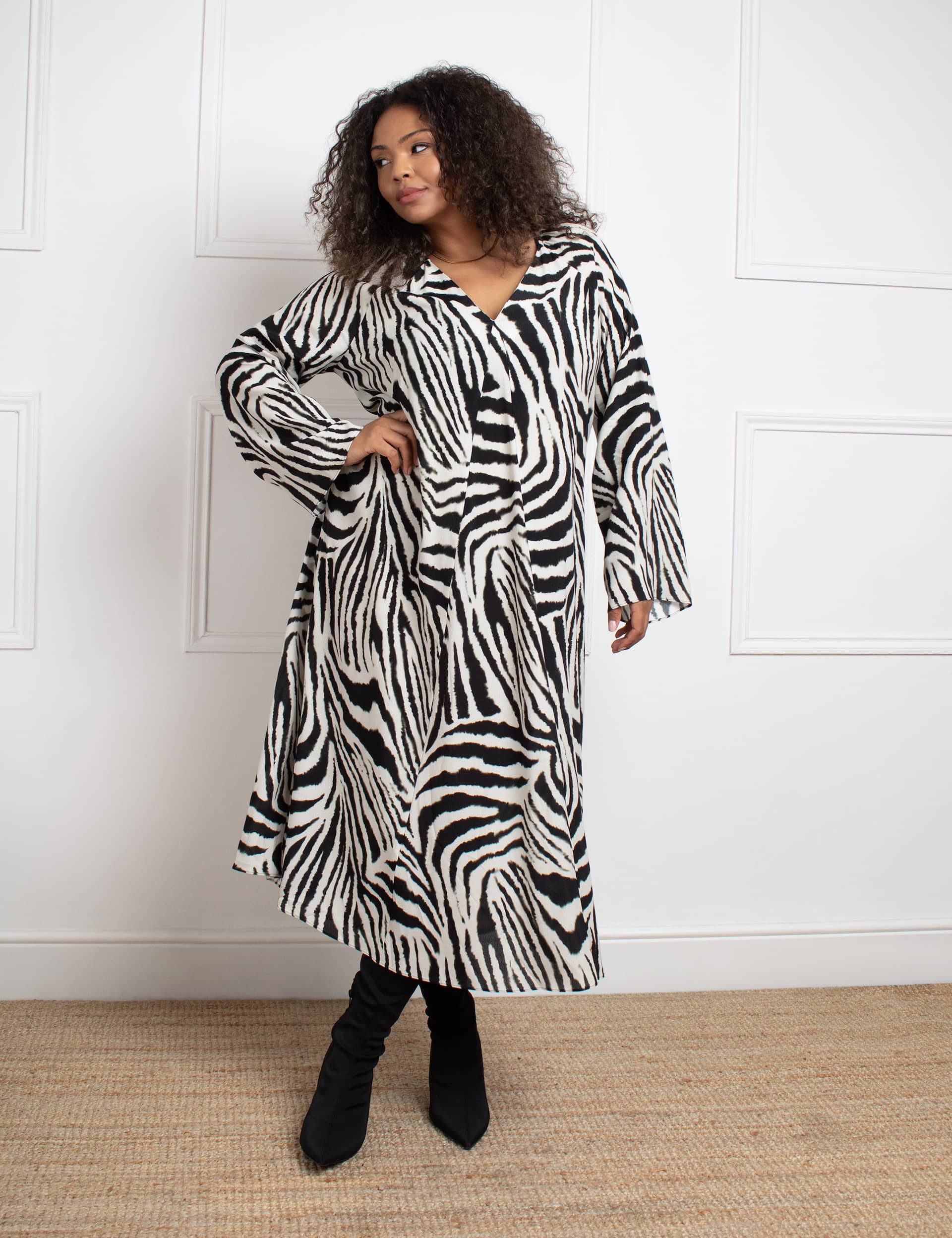 Live Unlimited London Women's Zebra Print V-Neck Midi Swing Dress
