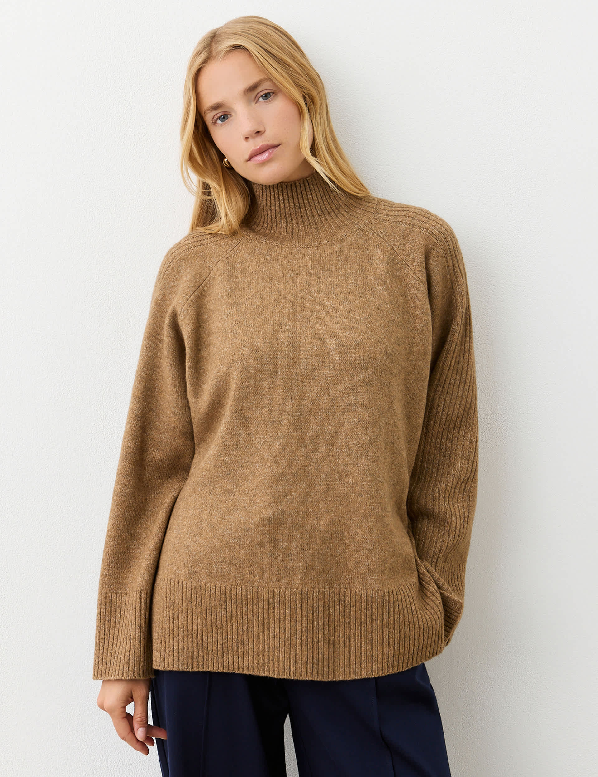 Finery London Women's Roll Neck Ribbed Sleeve Jumper with Wool - 16 - Natural, Natural,Navy,Red