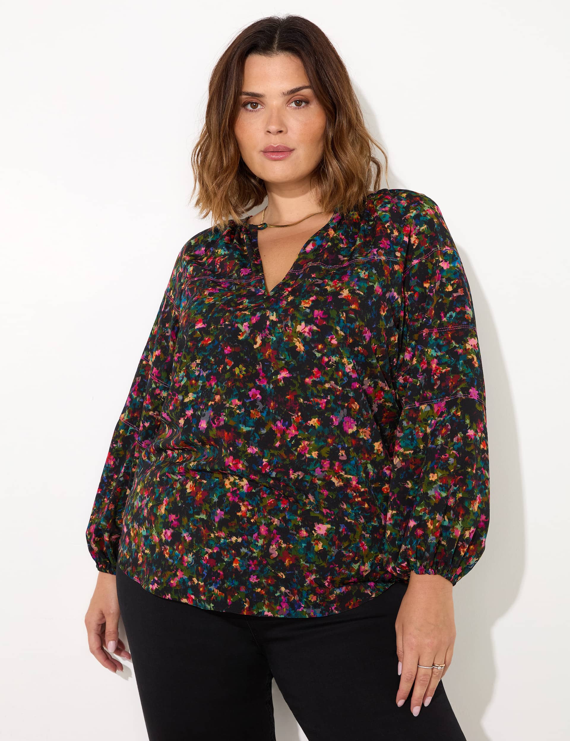 Live Unlimited London Women's Floral V-Neck Blouse - 22 - Multi, Multi