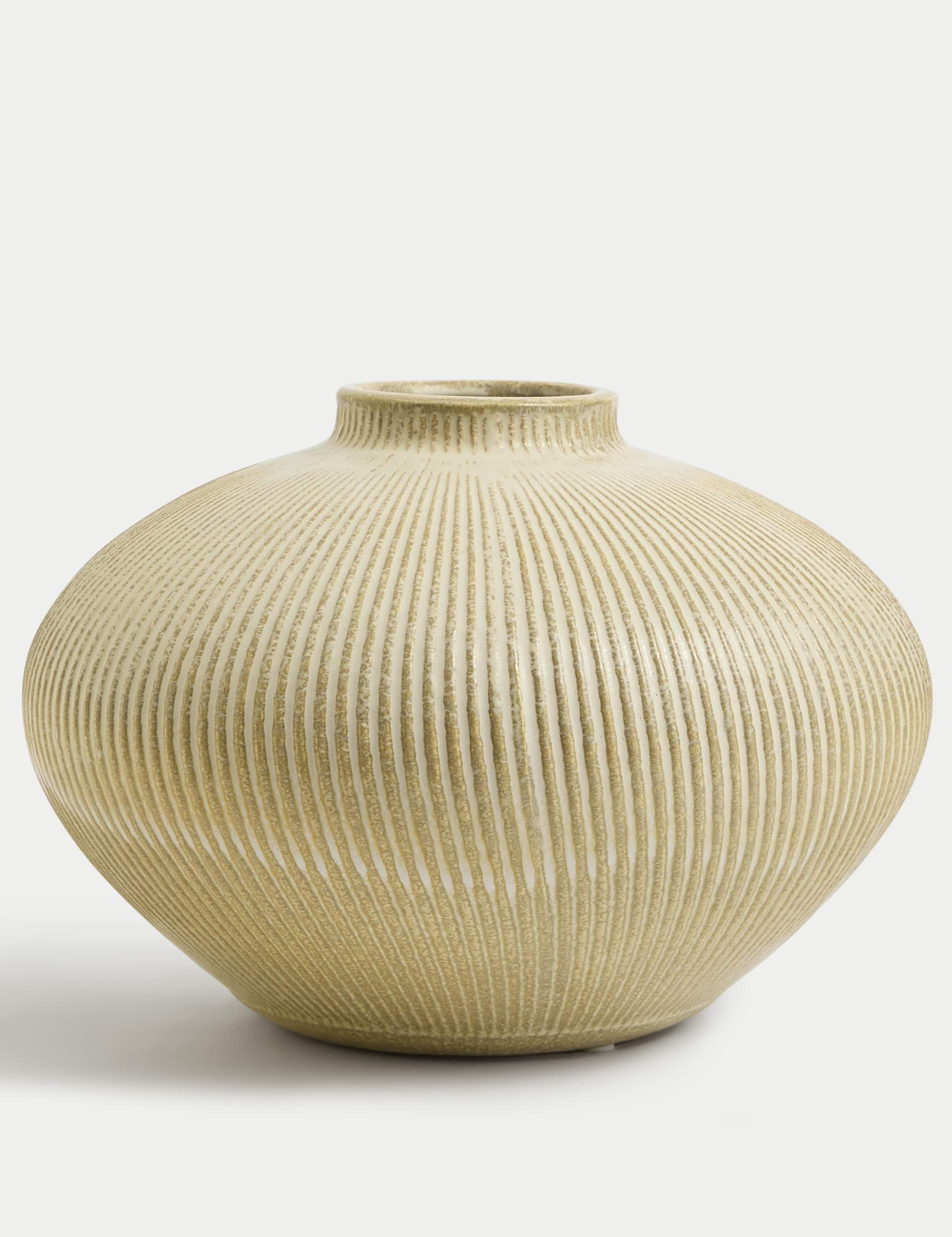 M&S Medium Ridged Ceramic Vase - White Mix, White Mix