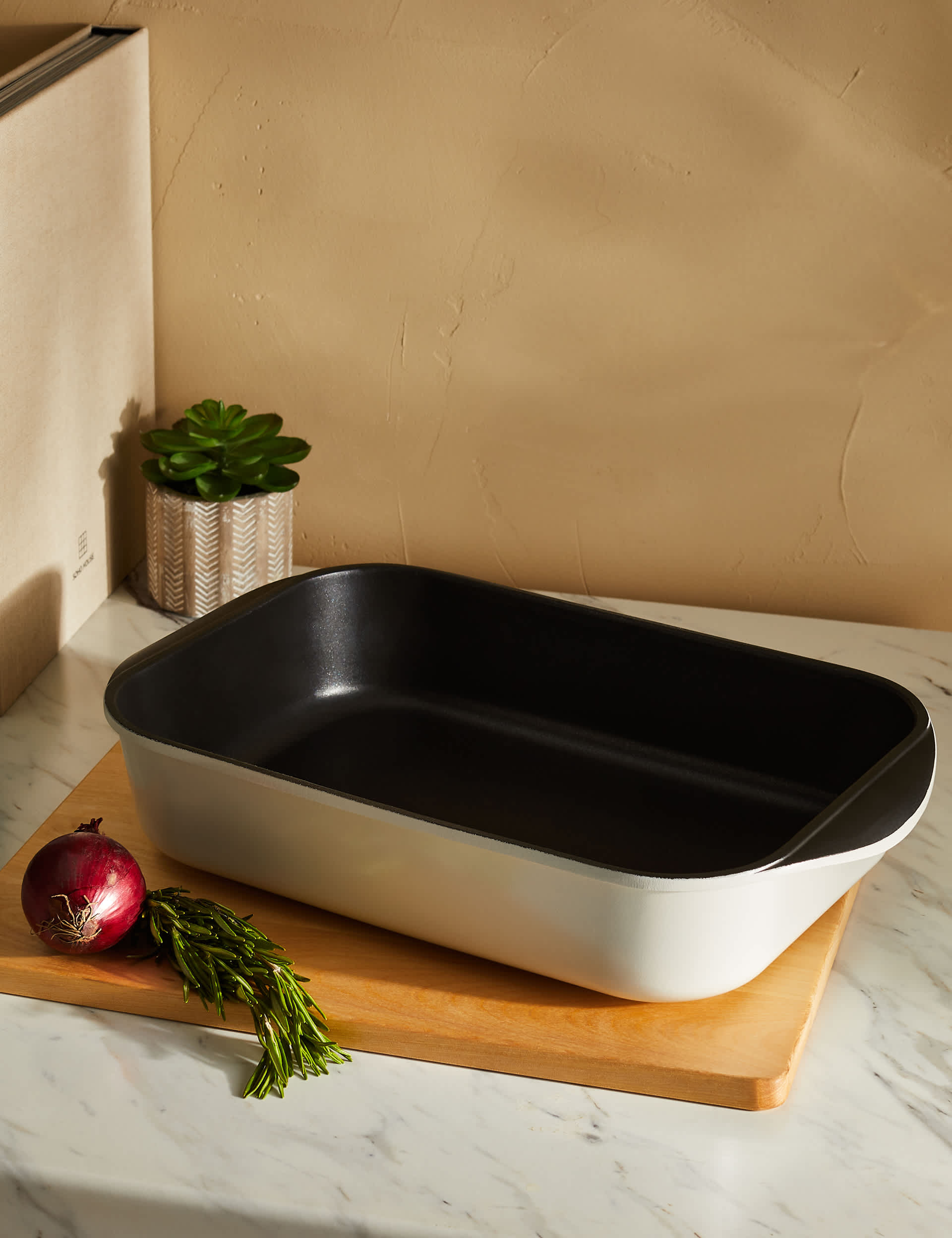 M&S Chef Cast Aluminium Roaster