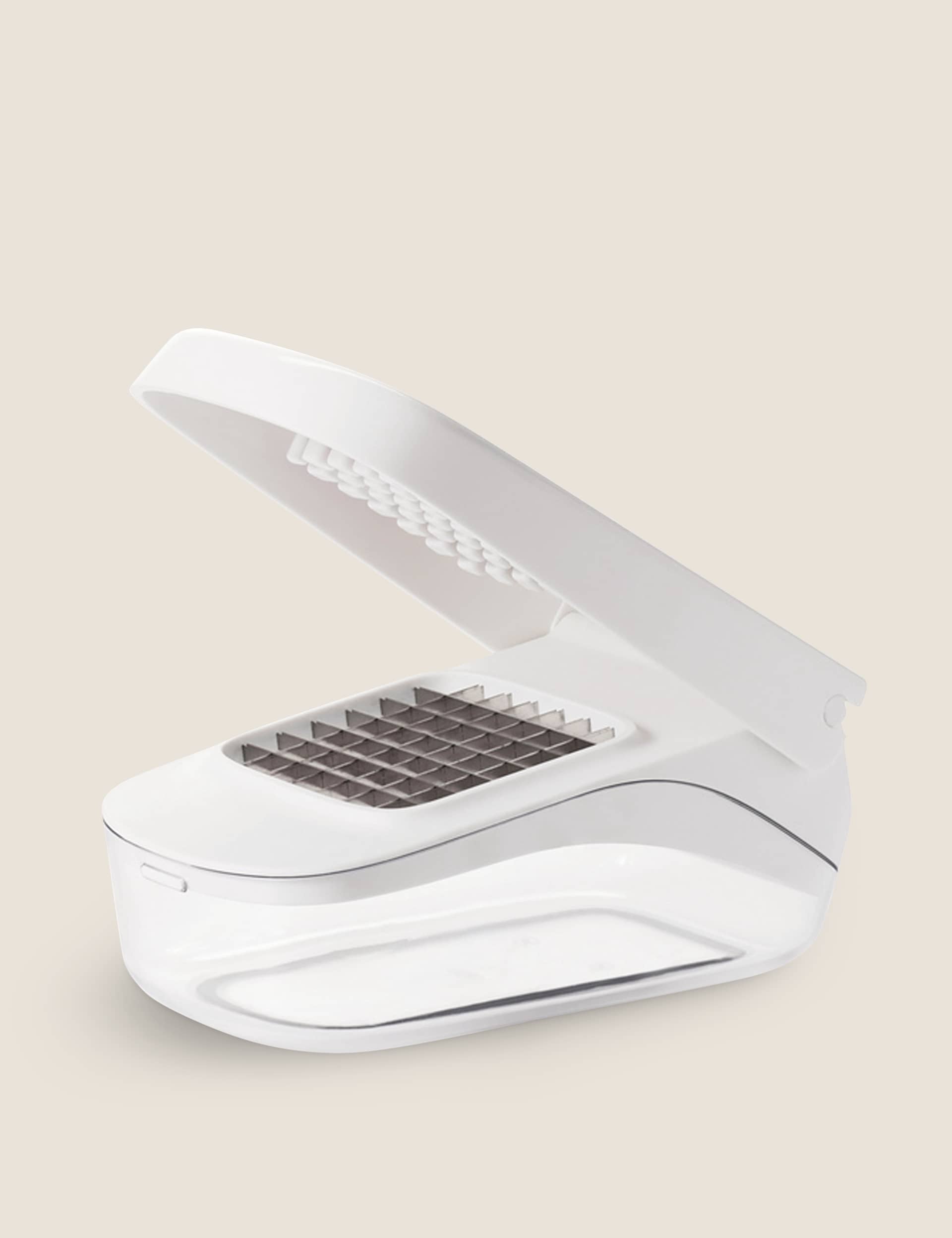 Oxo Good Grips Vegetable Chopper with Easy-Pour Opening